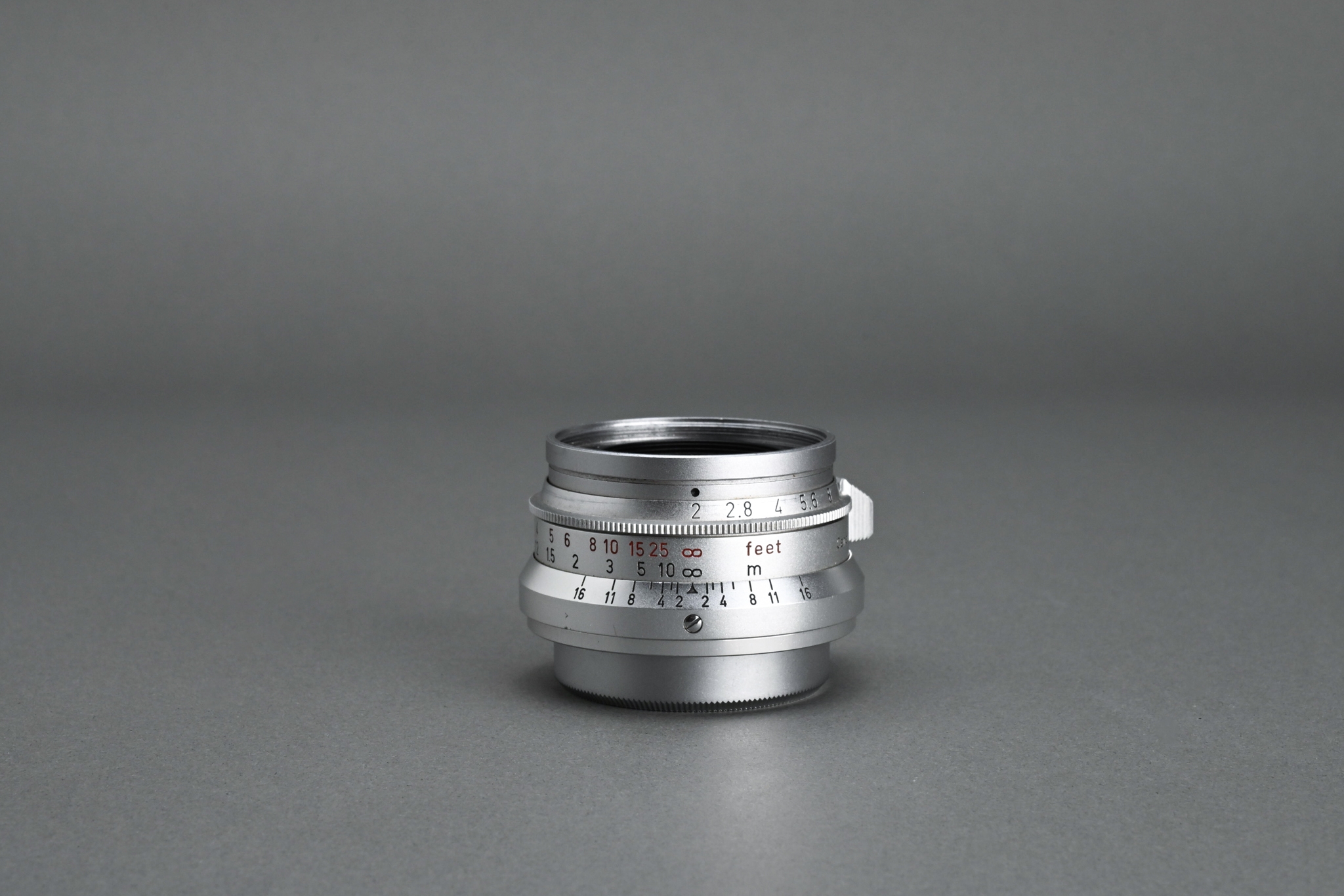 Picture of Leica Summicron 35mm f/2 Ver.1 8-element LTM