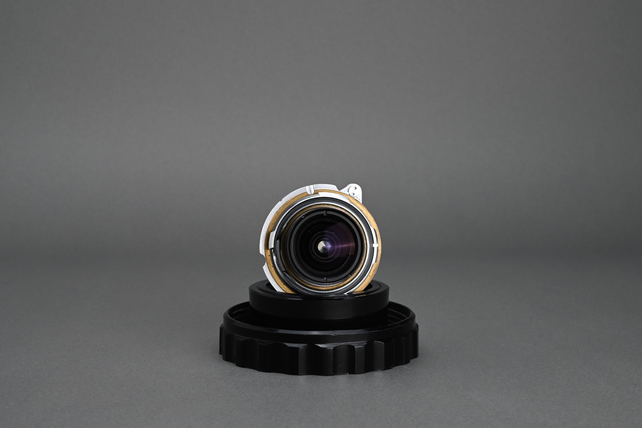 Picture of Leica Super-Angulon 21mm f/4 LTM Screw