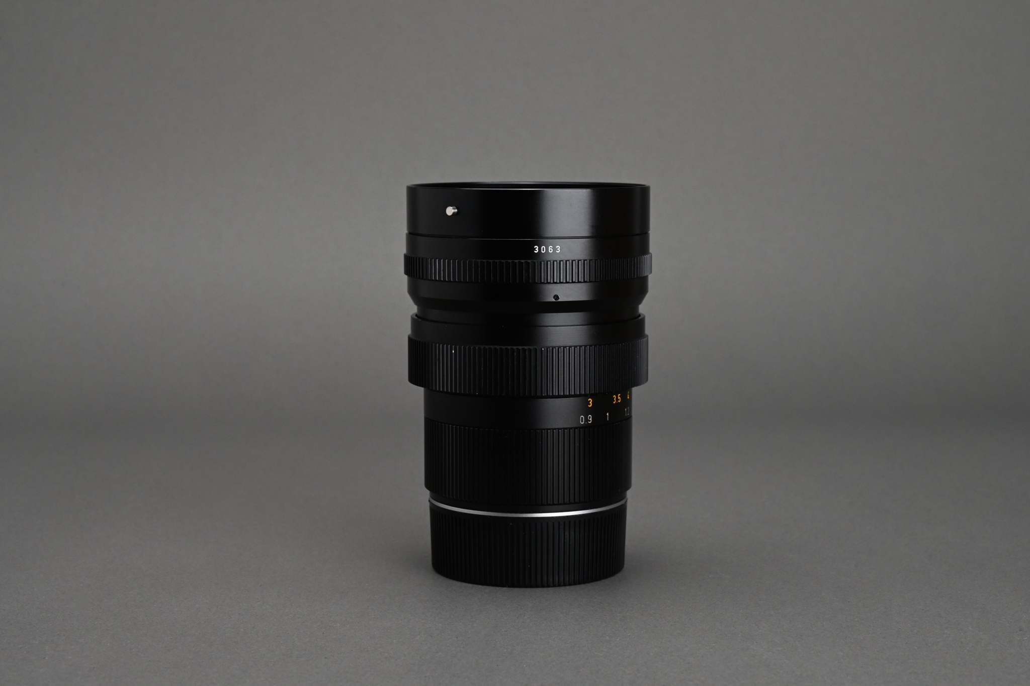 Picture of Leica Summilux-M 75mm f/1.4 Ver.1