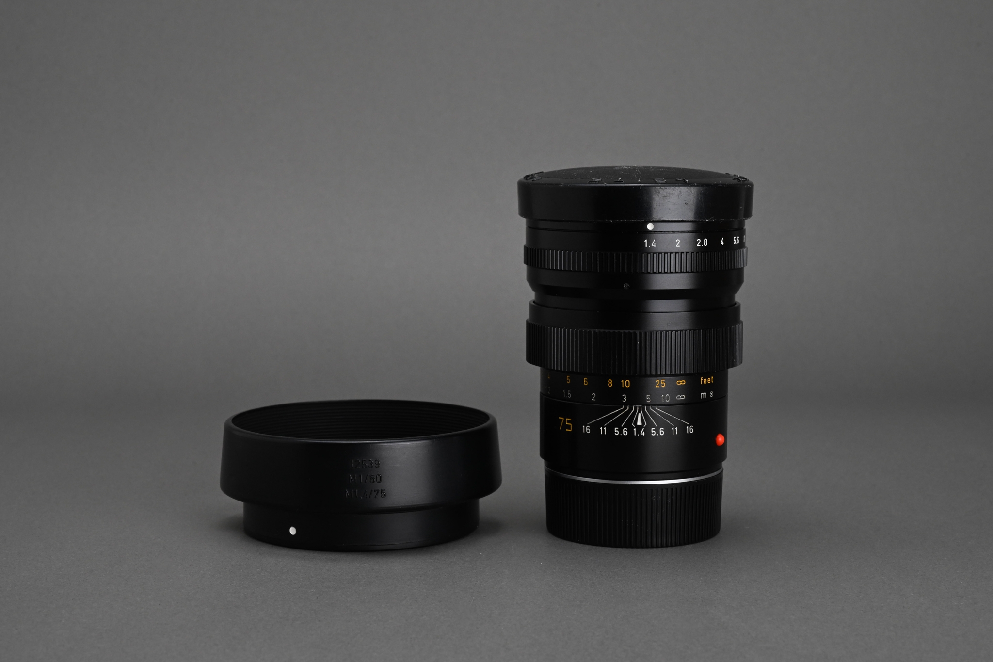 Picture of Leica Summilux-M 75mm f/1.4 Ver.1