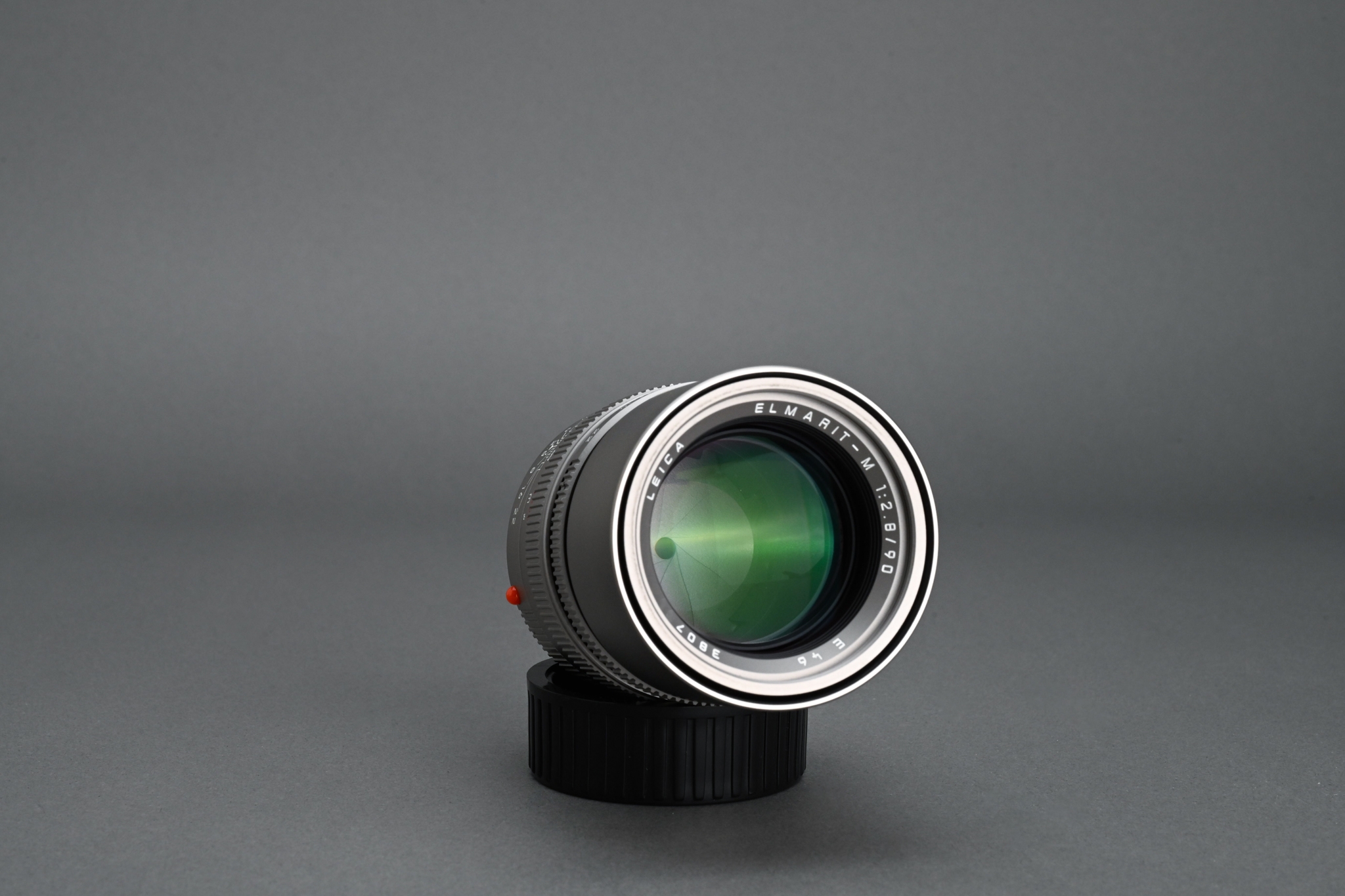 Picture of Leica Elmarit-M 90mm f/2.8 Titanium