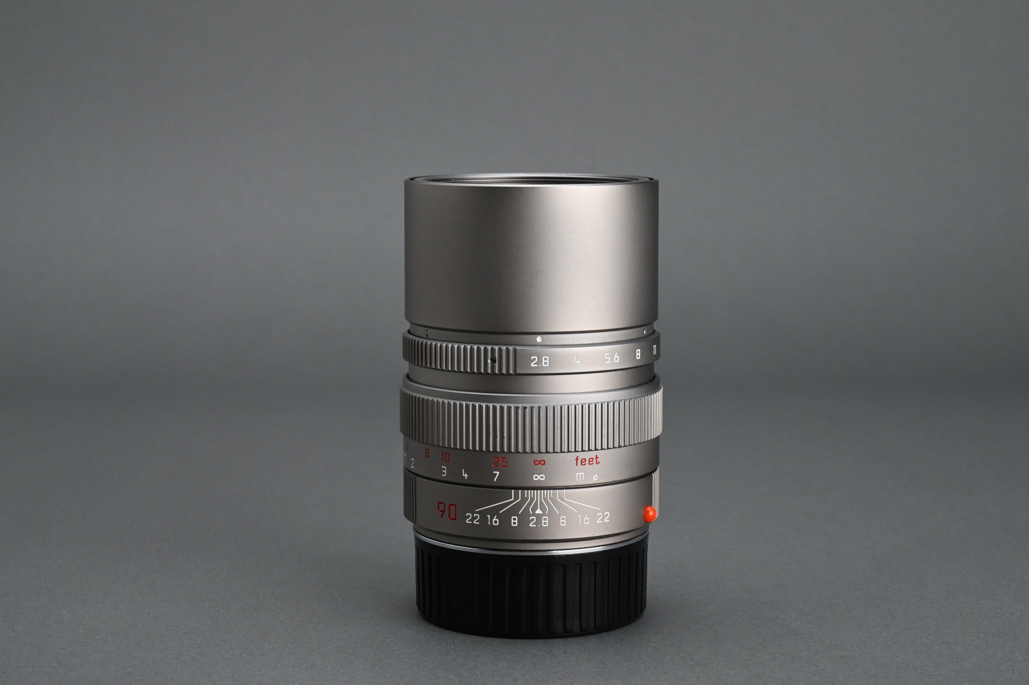 Picture of Leica Elmarit-M 90mm f/2.8 Titanium