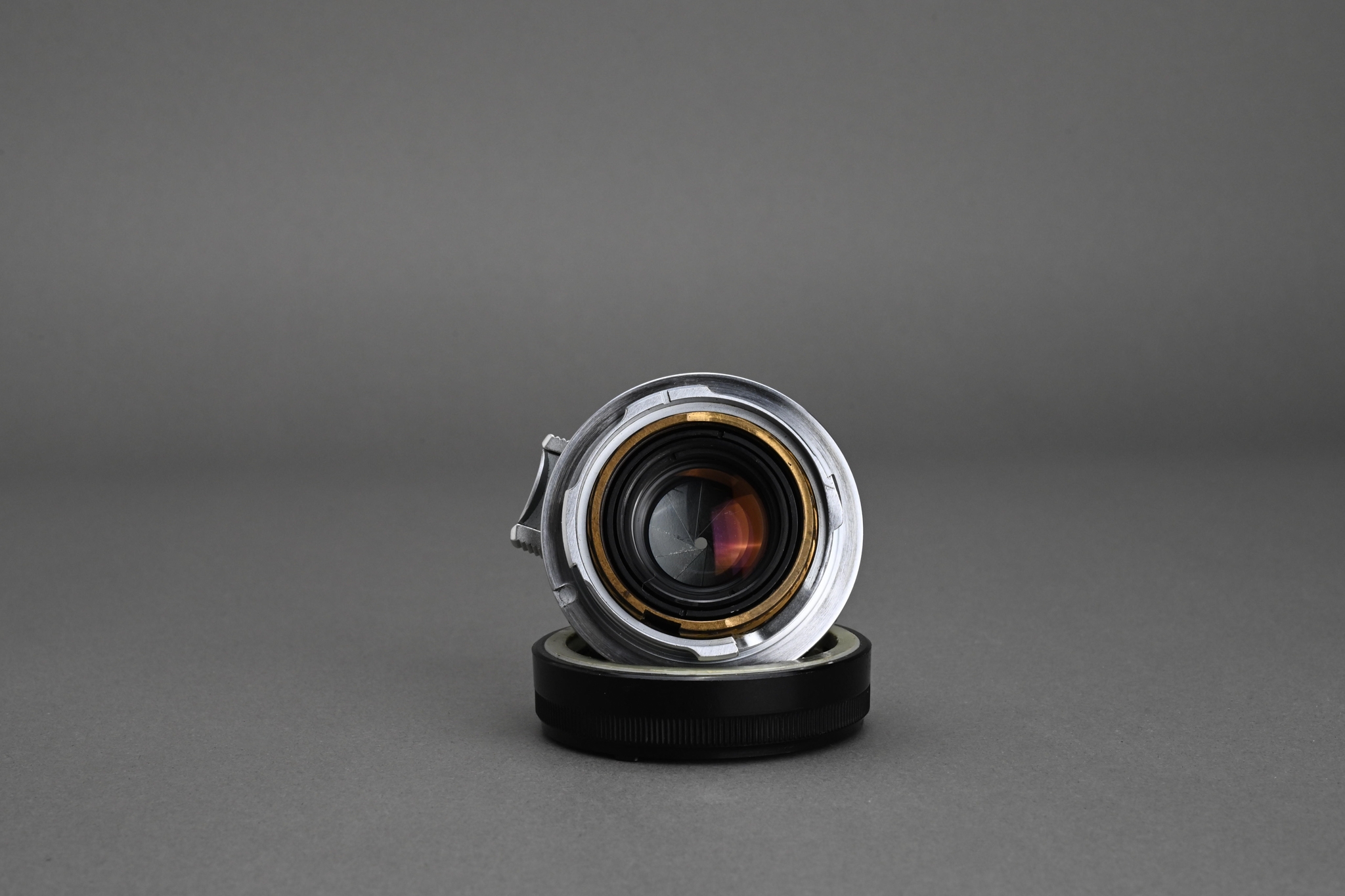 Picture of Leica Summicron-M 35mm f/2 Ver.1 8-element