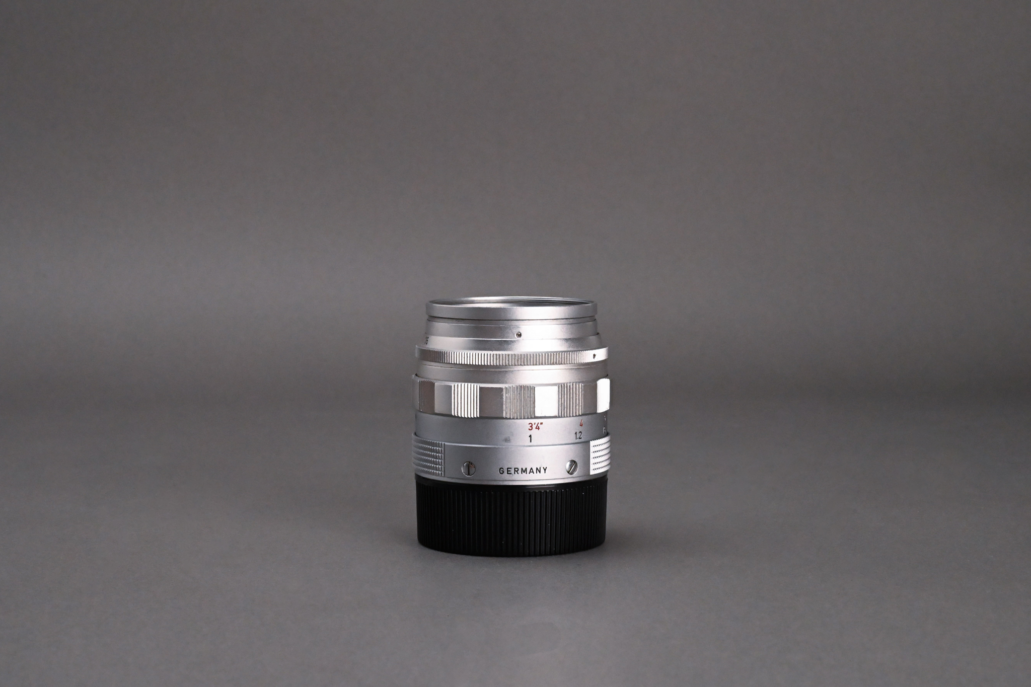 Picture of Leica Summilux-M 50mm f/1.4 Ver.2 Silver