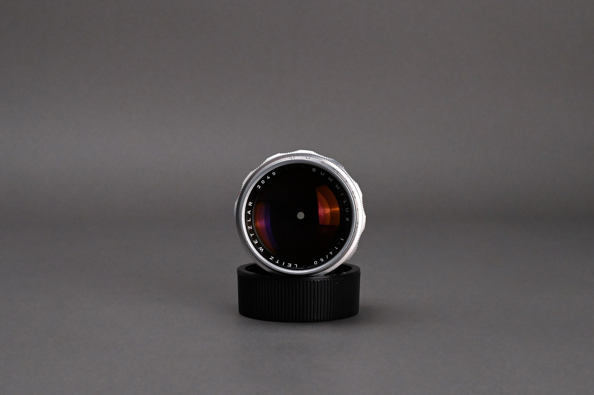 Picture of Leica Summilux-M 50mm f/1.4 Ver.2 Silver