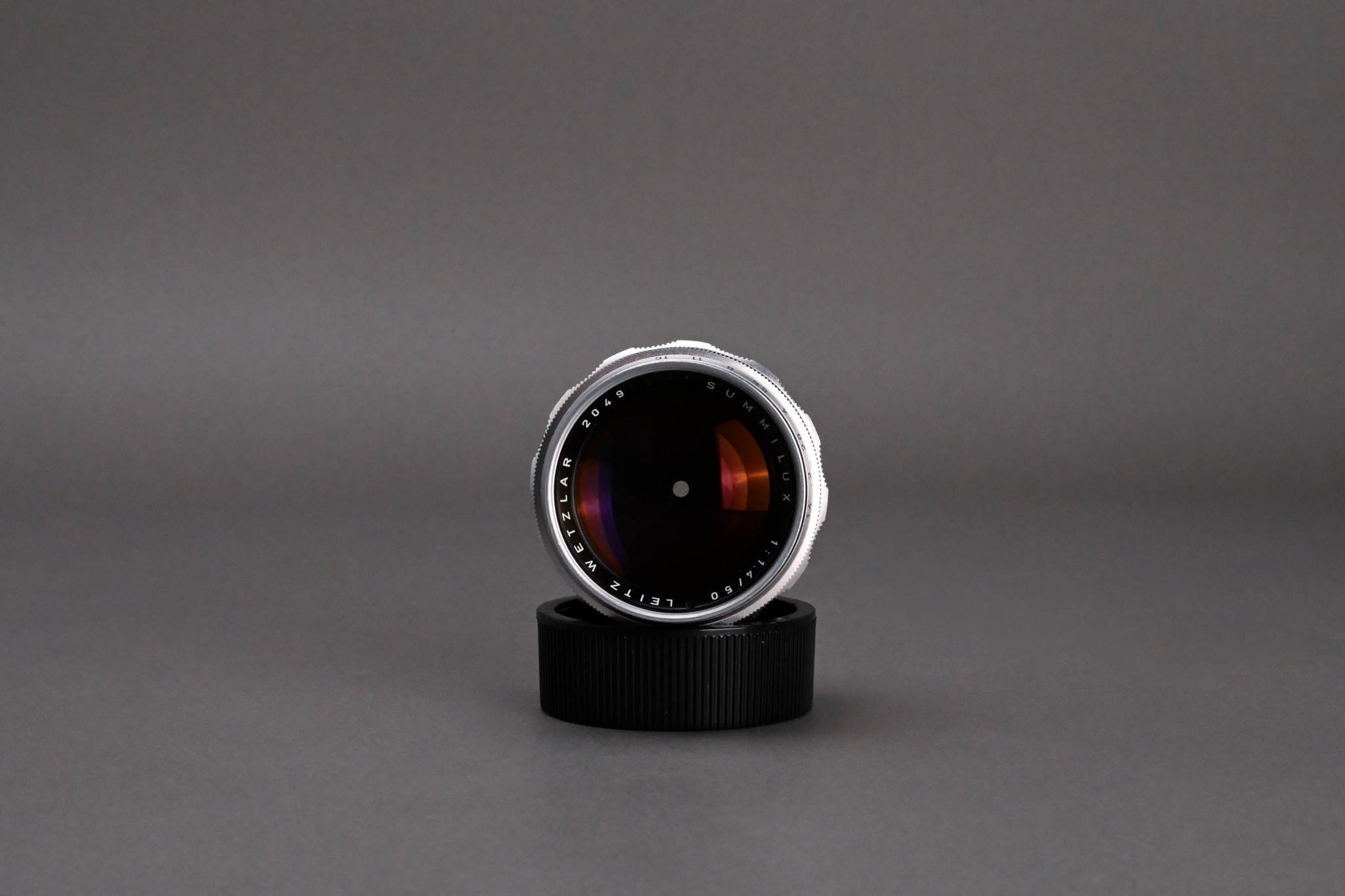 Picture of Leica Summilux-M 50mm f/1.4 Ver.2 Silver