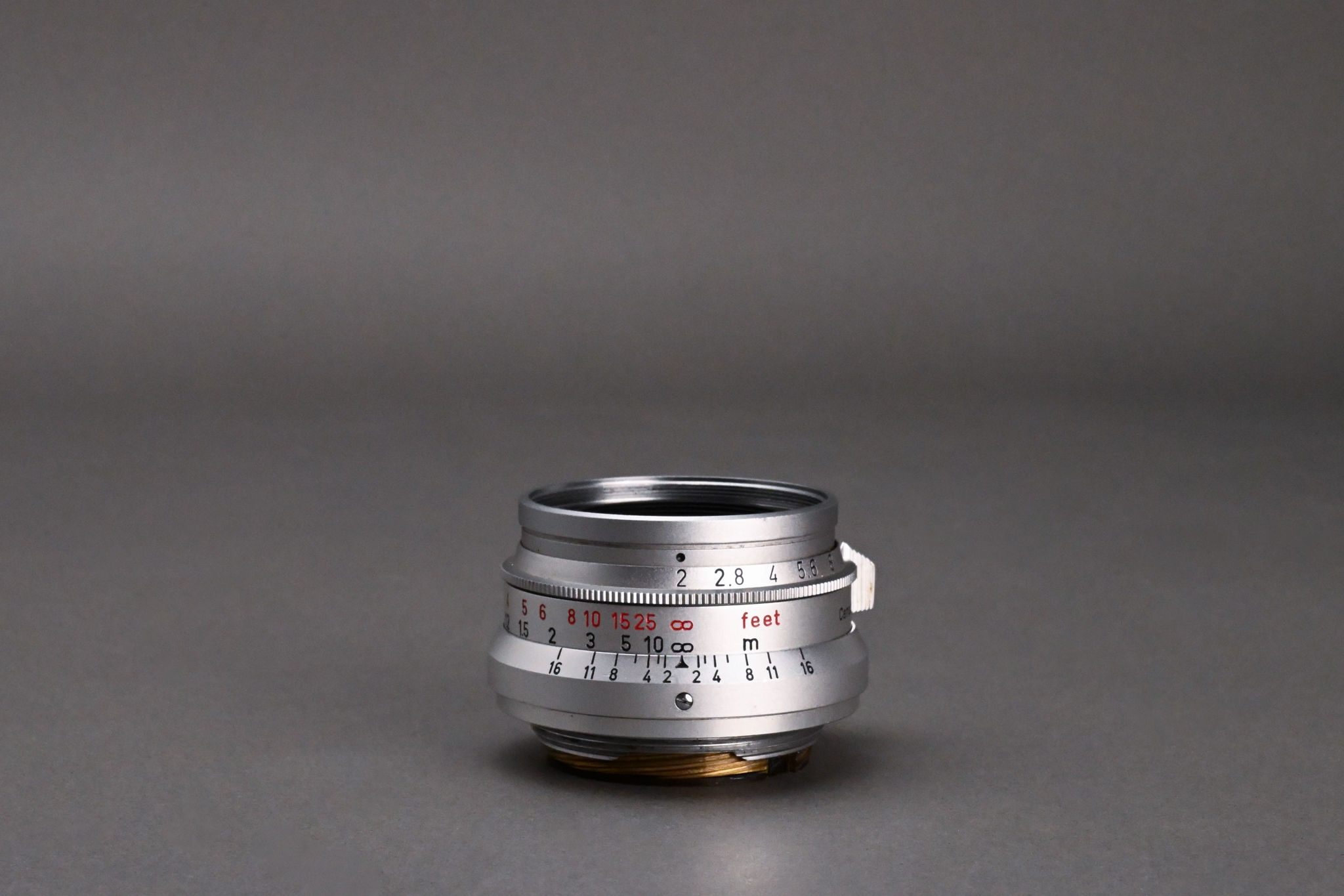 Picture of Leica Summicron 35mm f/2 Ver.1 8-element LTM