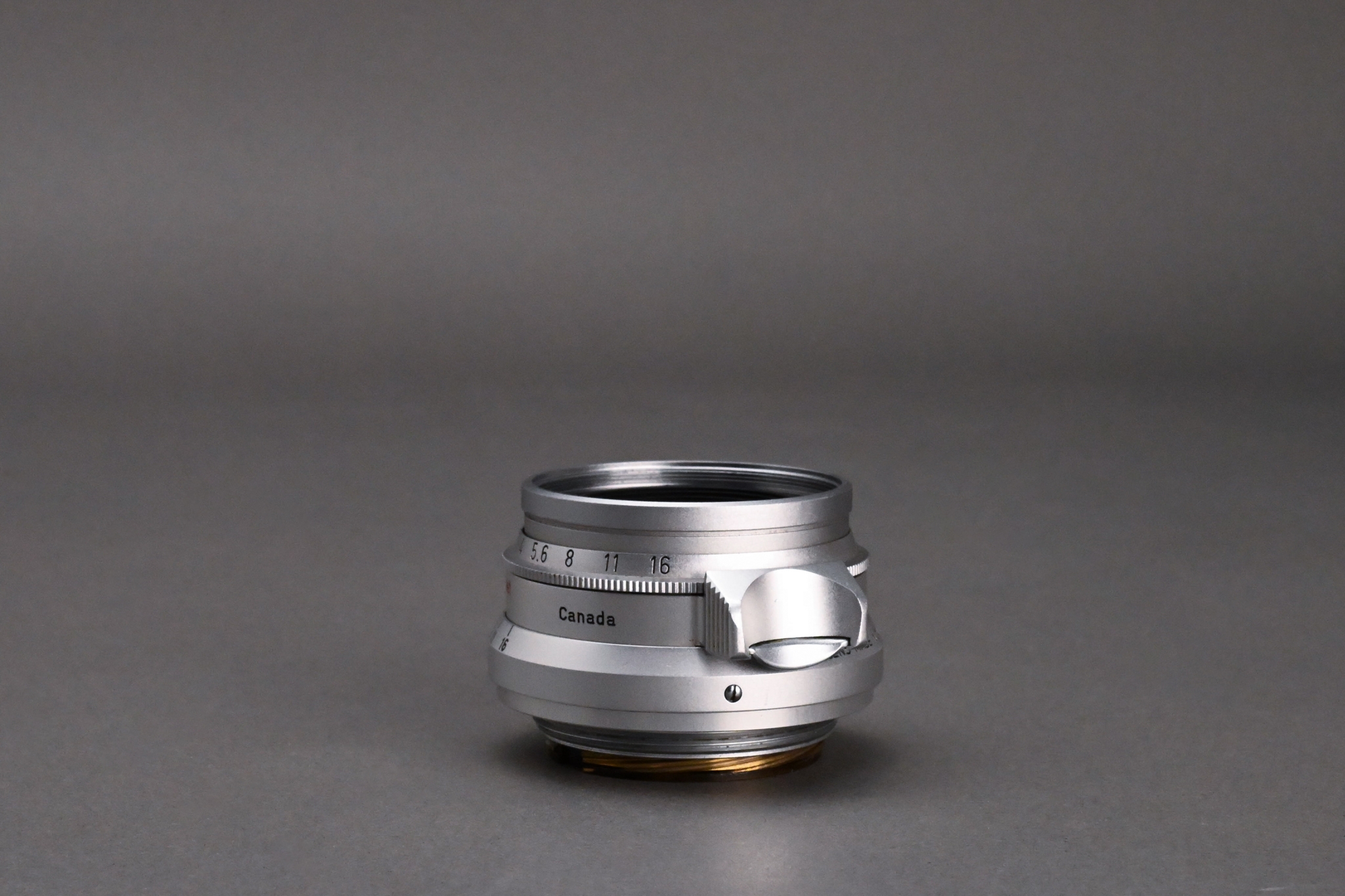 Picture of Leica Summicron 35mm f/2 Ver.1 8-element LTM