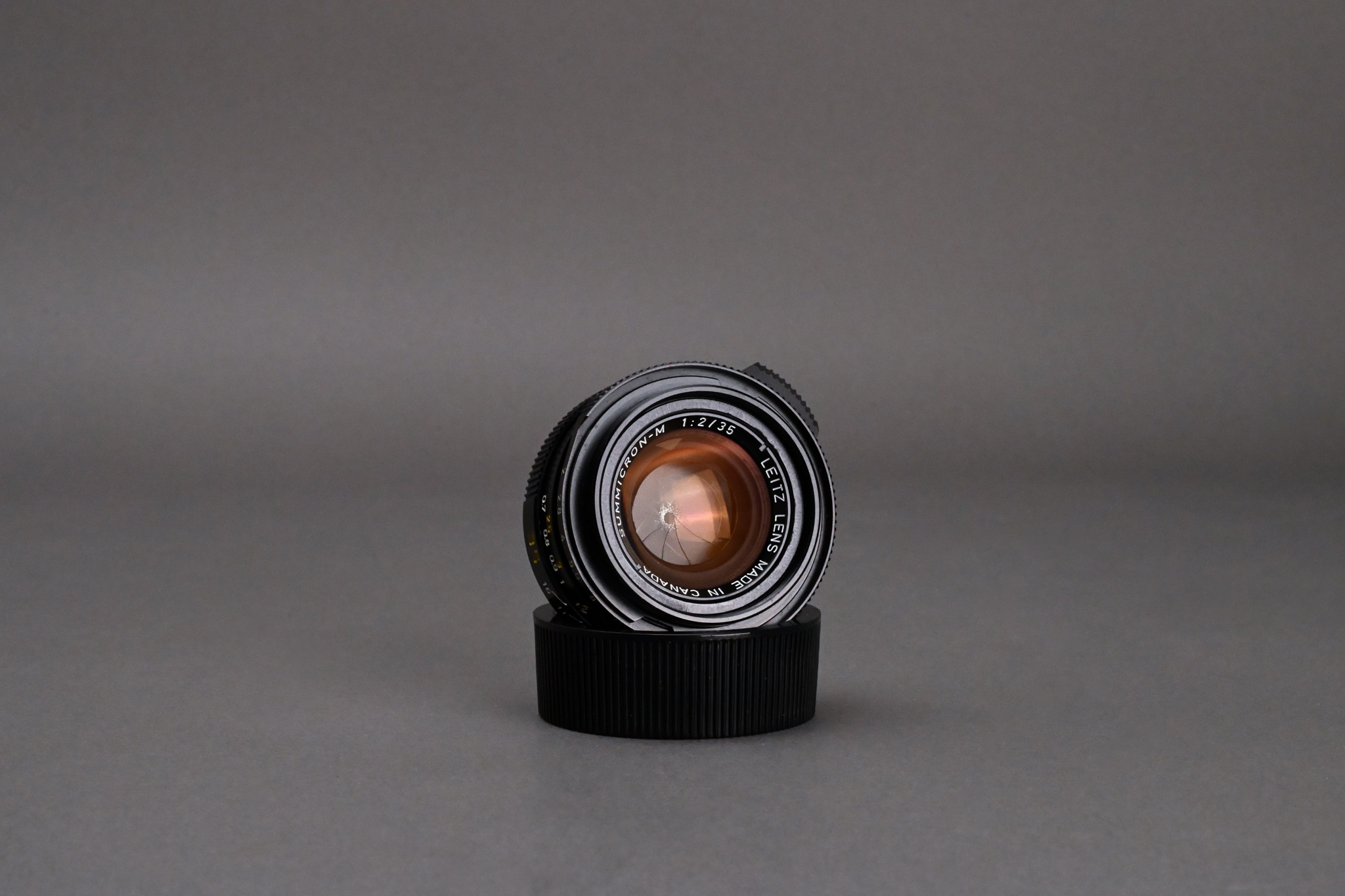 Picture of Leica Summicron-M 35mm f/2 Ver.4 7-element Canada Black Tiger Claw