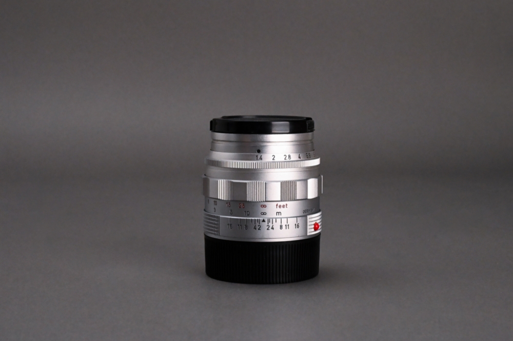 Picture of Leica Summilux-M 50mm f/1.4 Ver.2 E43 Silver