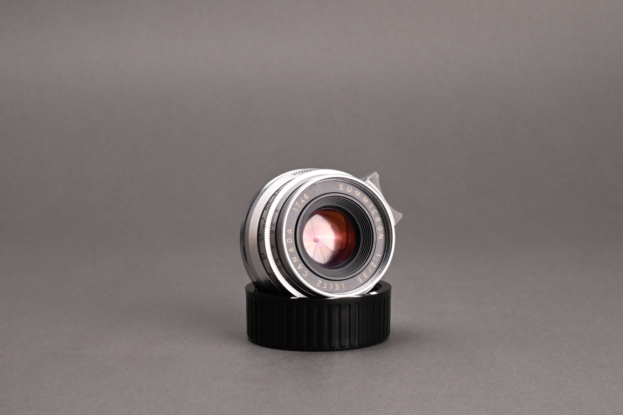 Picture of Leica Summicron-M 35mm f/2 Ver.1 8-element Silver Germany