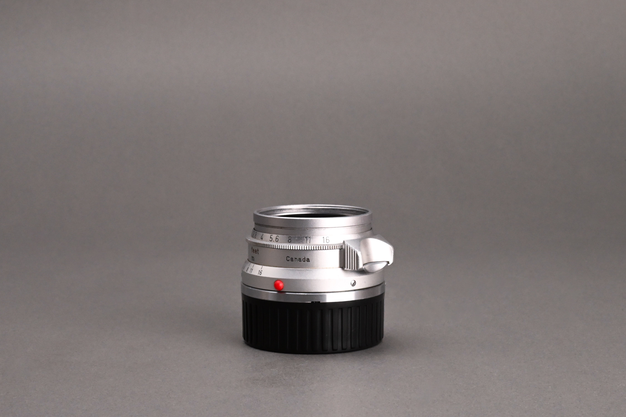 Picture of Leica Summicron-M 35mm f/2 Ver.1 8-element Silver Germany