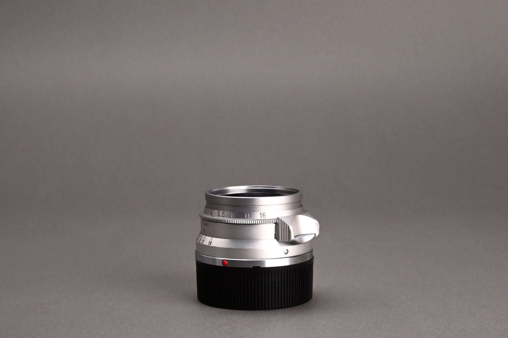 Picture of Leica Summicron-M 35mm f/2 Ver.1 8-element