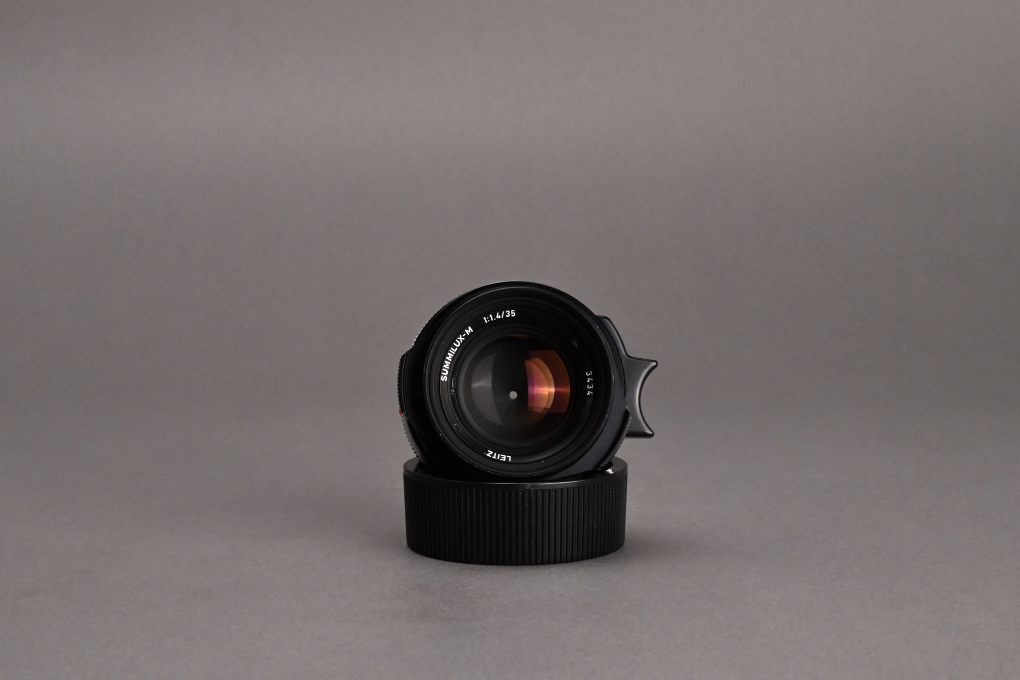 Picture of Leica Summilux-M 35mm f/1.4 Pre-ASPH Germany