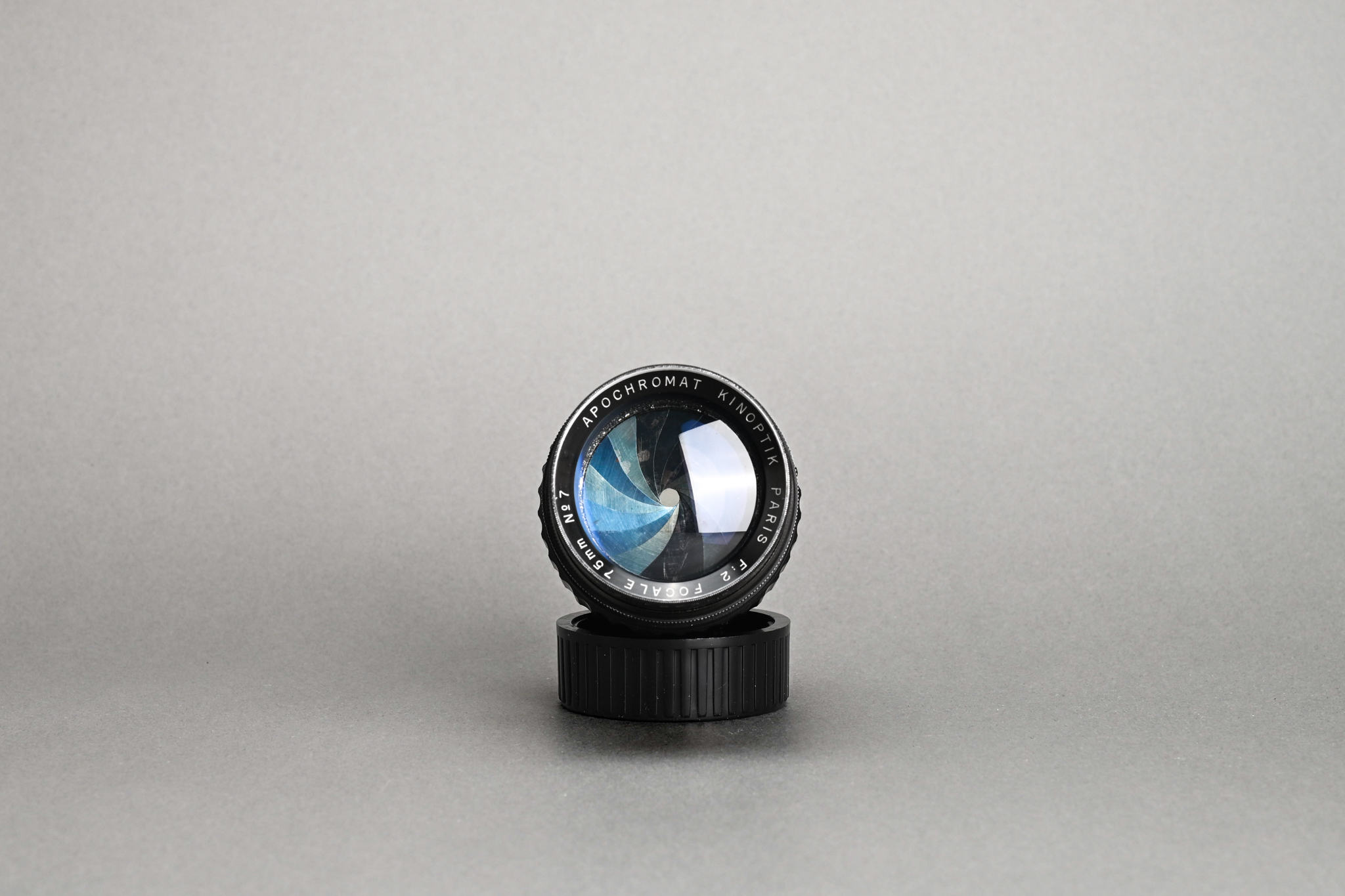 Picture of Kinoptik Apochromat Focale 75mm f/2 Modified to M