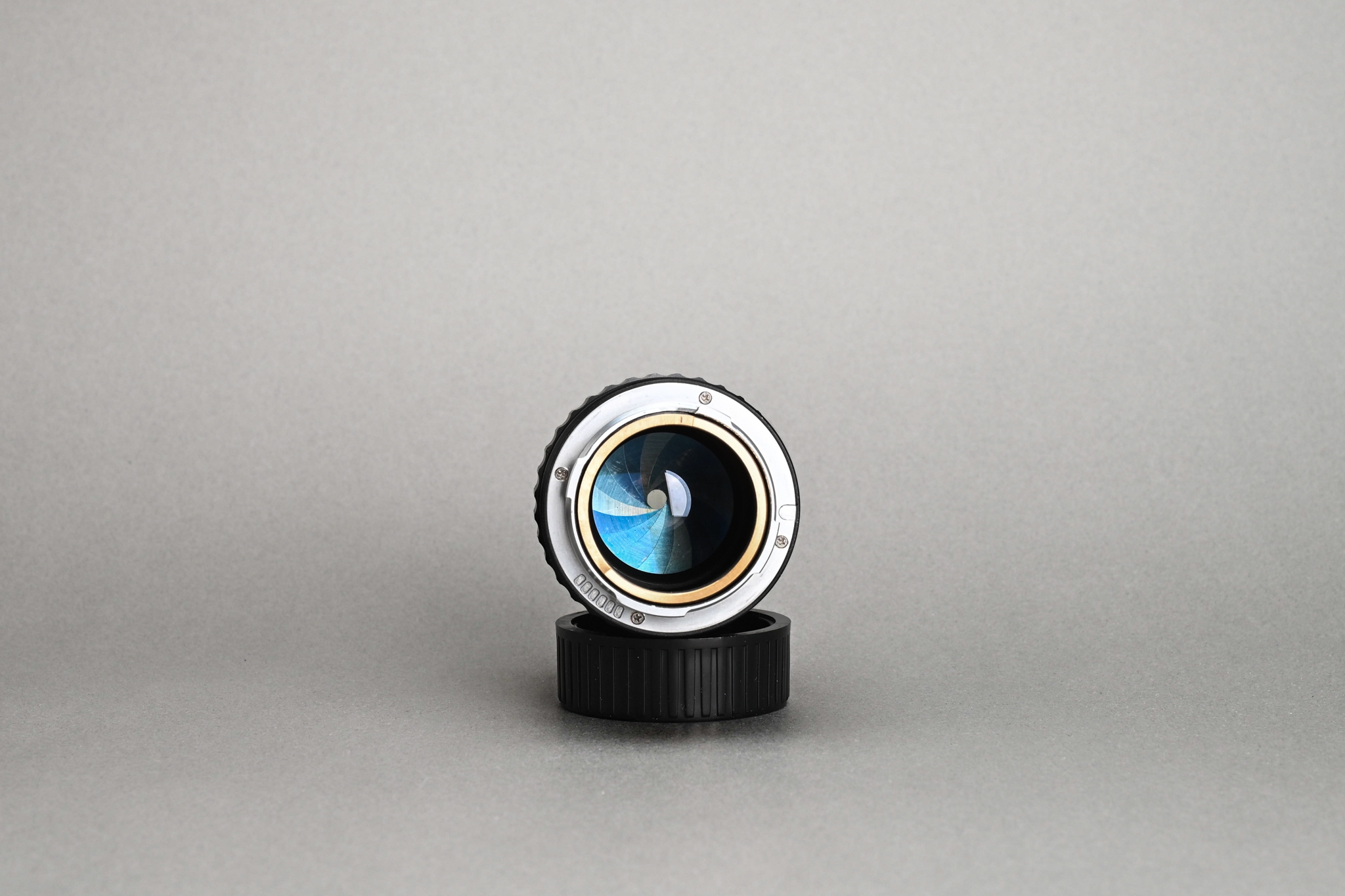 Picture of Kinoptik Apochromat Focale 75mm f/2 Modified to M