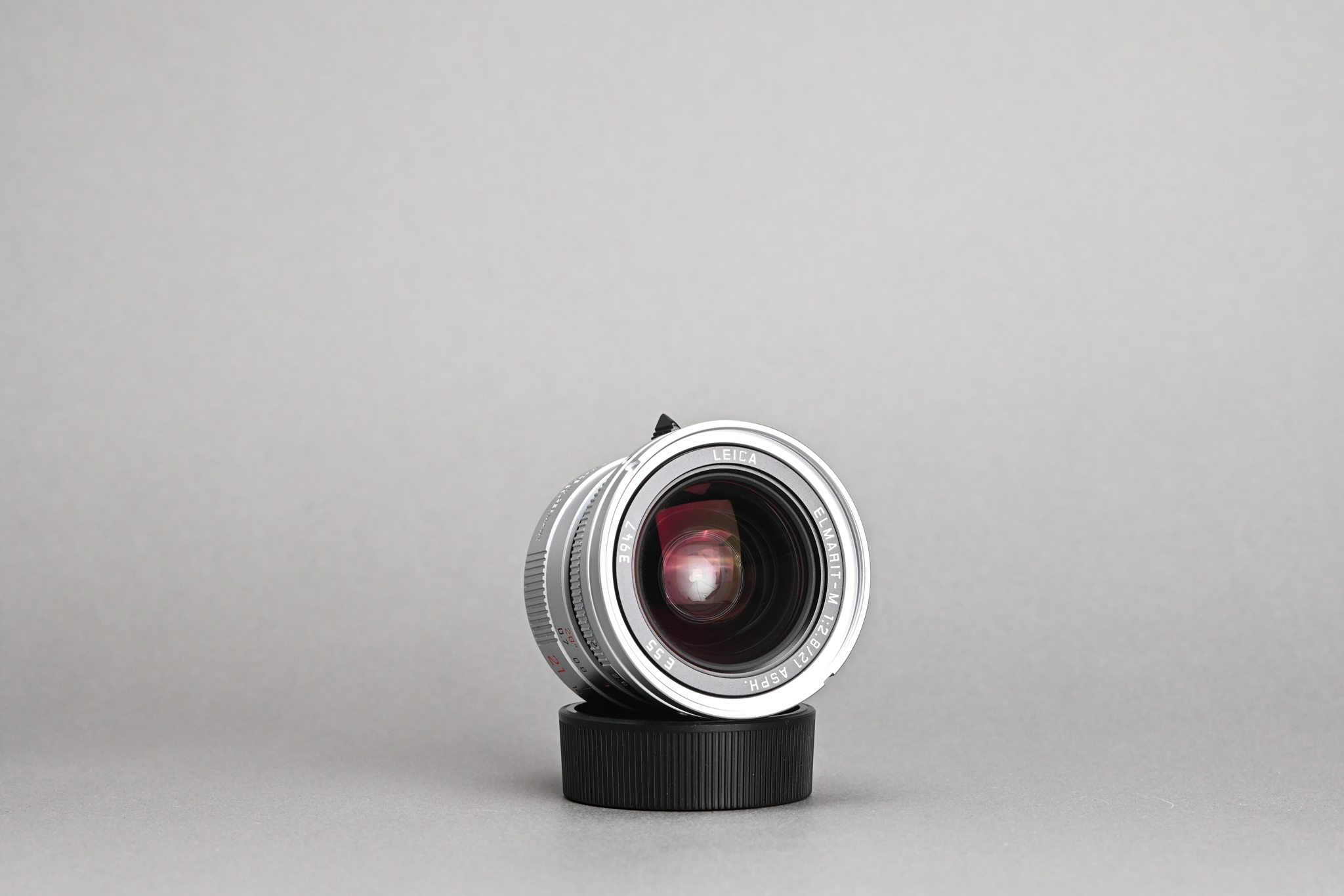 Picture of Leica Elmarit-M 21mm f/2.8 ASPH Silver Chrome 6-bit