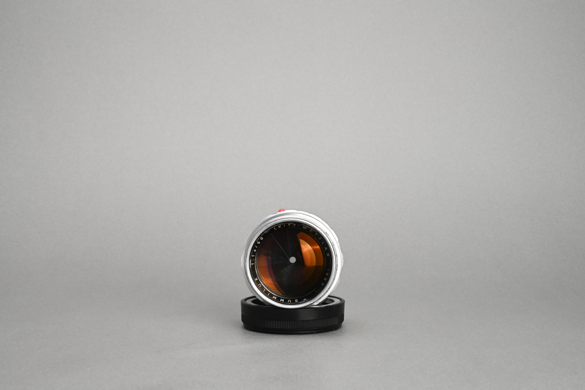 Picture of Leica Summilux-M 50mm f/1.4 Ver.2 E43 Silver Chrome