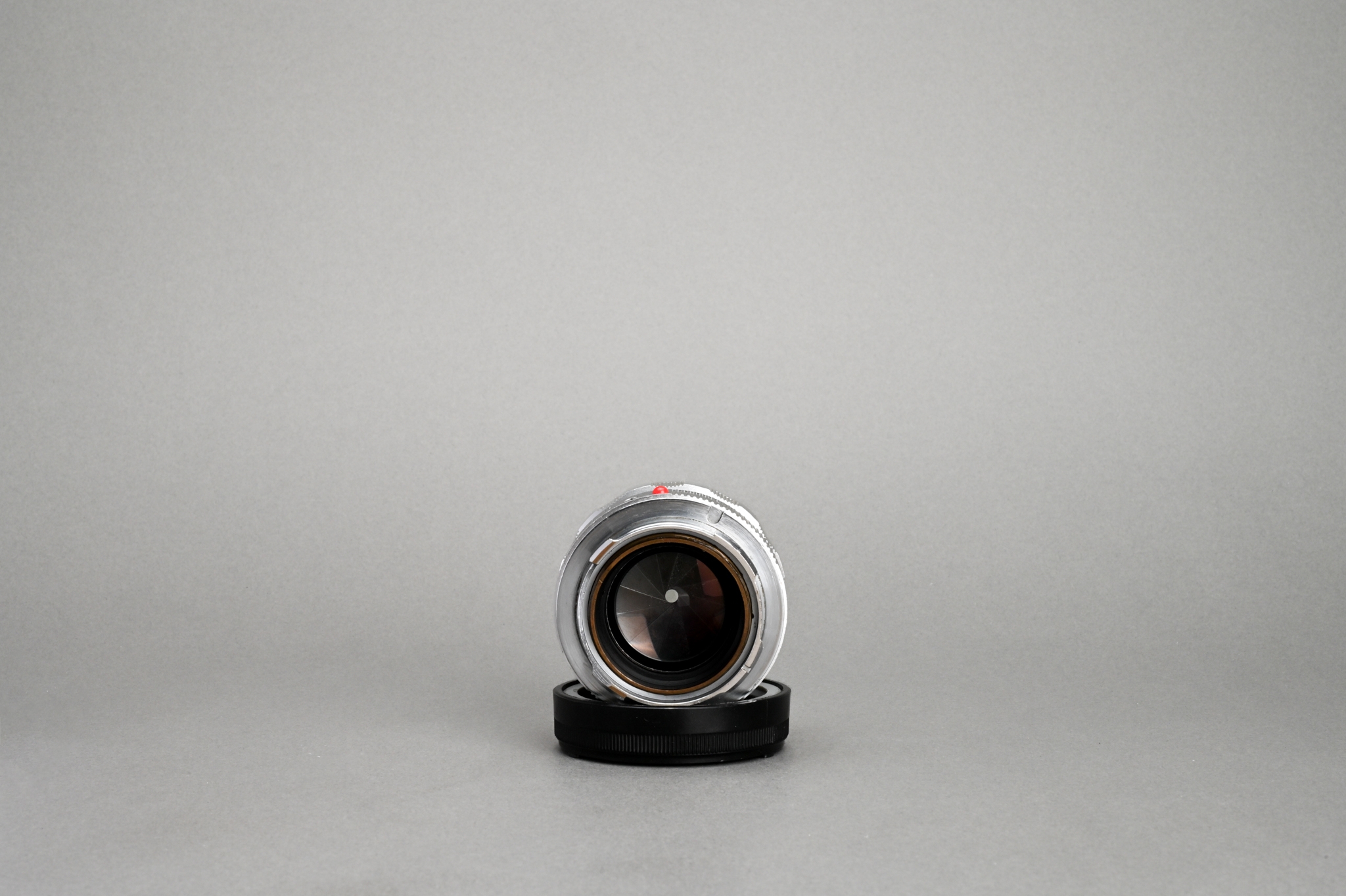 Picture of Leica Summilux-M 50mm f/1.4 Ver.2 E43 Silver Chrome