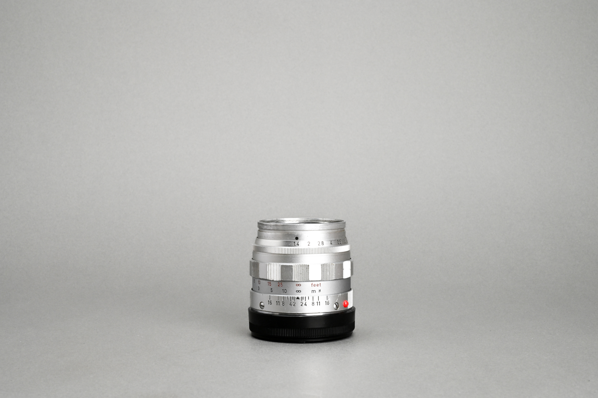 Picture of Leica Summilux-M 50mm f/1.4 Ver.2 E43 Silver Chrome