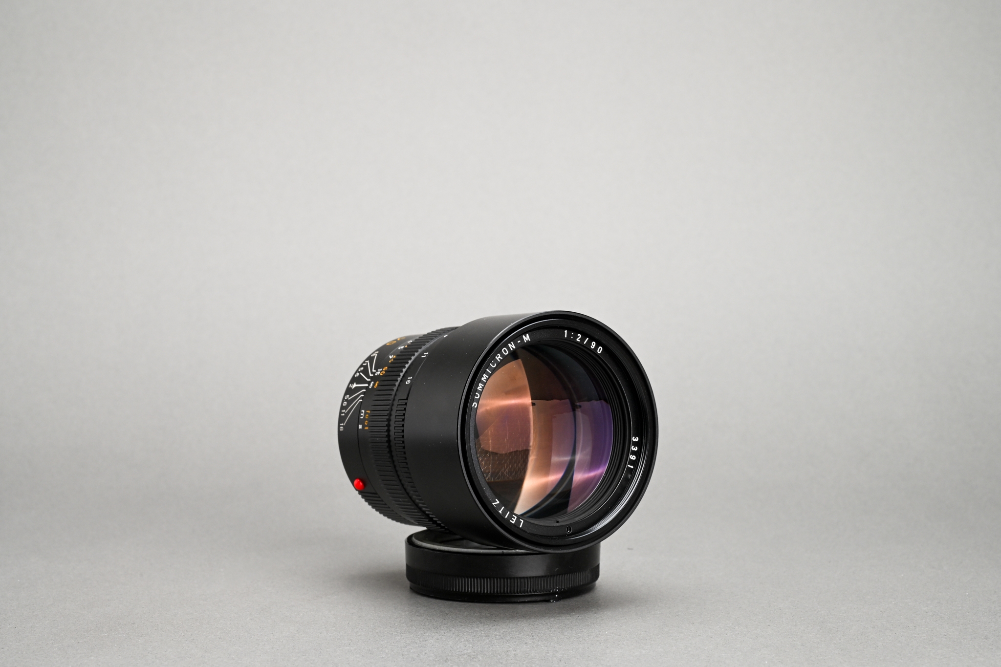 Picture of Leica Summicron-M 90mm f/2 Pre-ASPH E55 Black