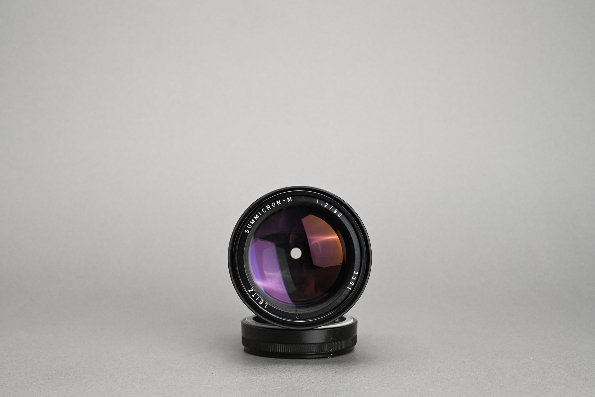 Picture of Leica Summicron-M 90mm f/2 Pre-ASPH E55 Black