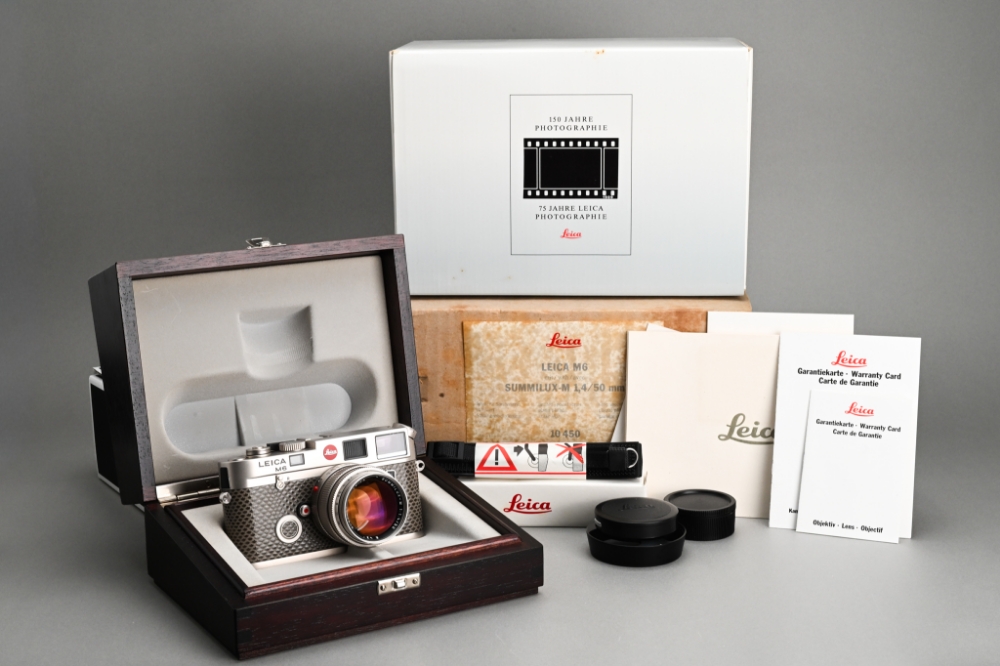 Picture of Leica M6 Platinum Set 150 Jahre Photography With Summilux-M 50mm f/1.4 Ver.2