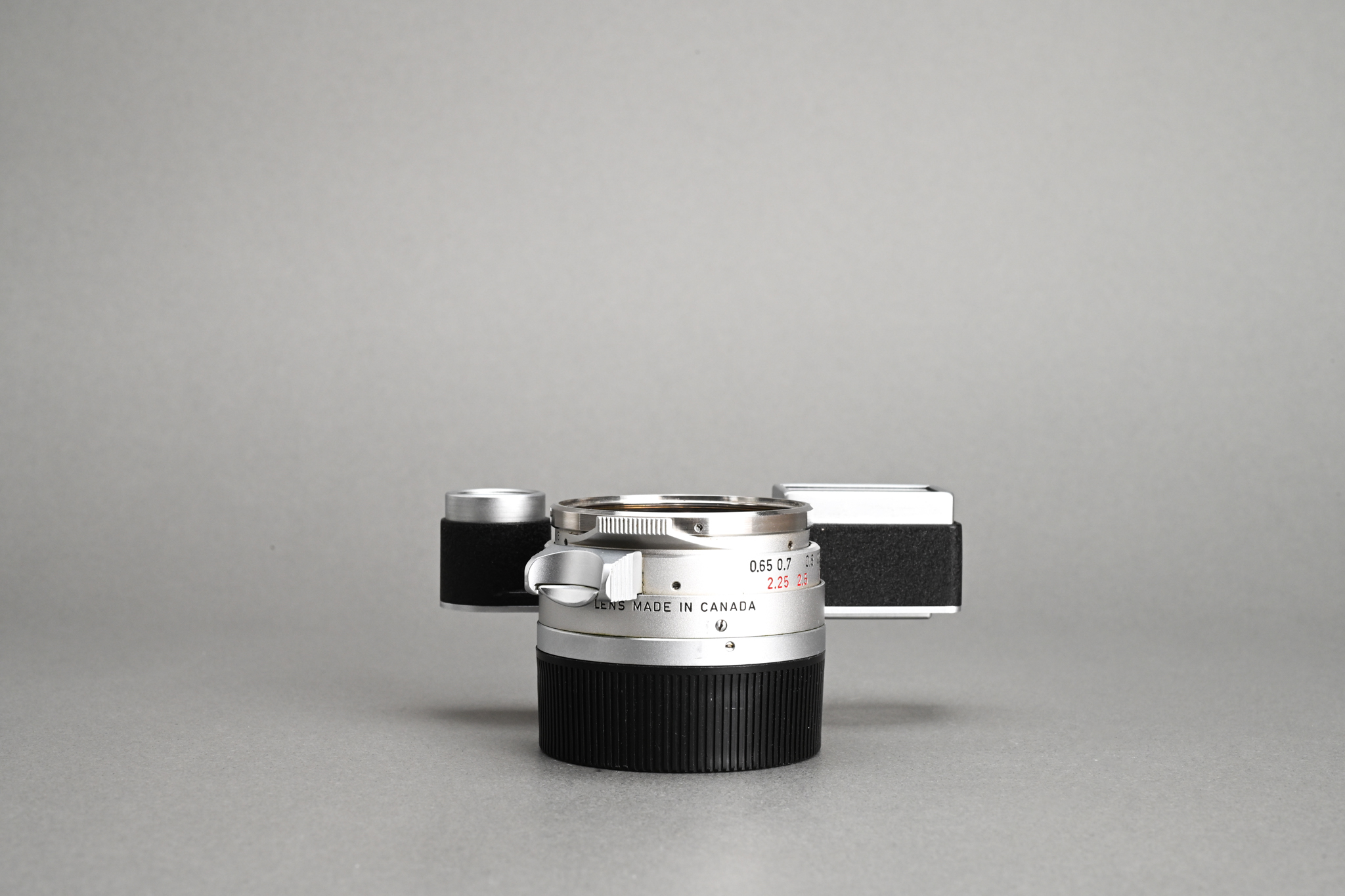 Picture of Leica Summilux-M 35mm f/1.4 Ver.1 Steel Rim Silver Chrome M3