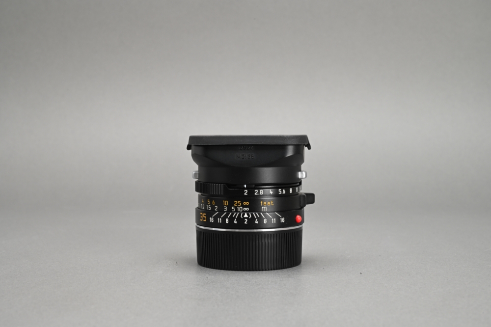 Picture of Leica Summicron-M 35mm f/2 Ver.4 Black King of Bokeh (KOB) 7-element Germany