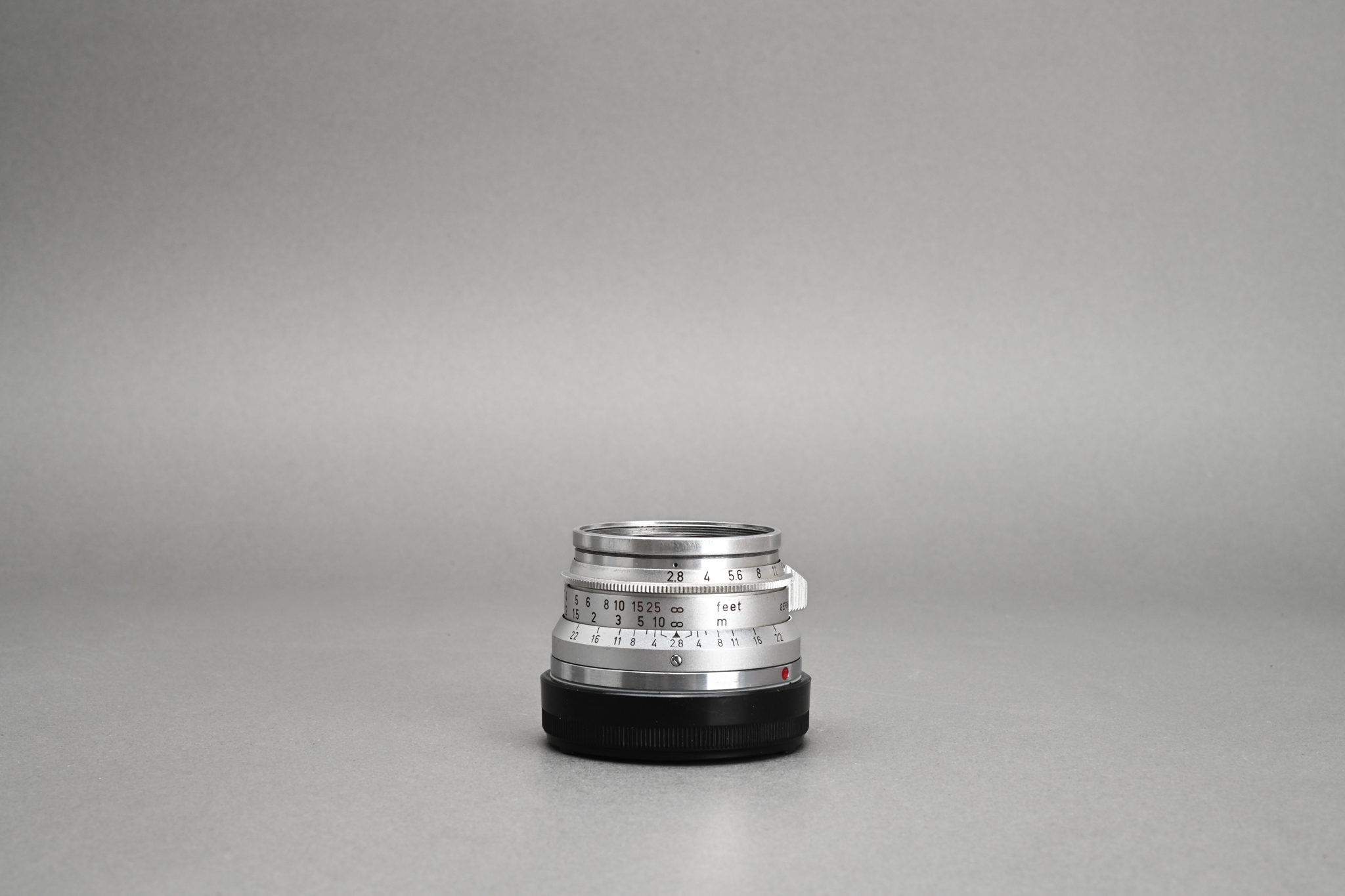 Picture of Leica Summaron-M 35mm f/2.8 modified to M2 non-google