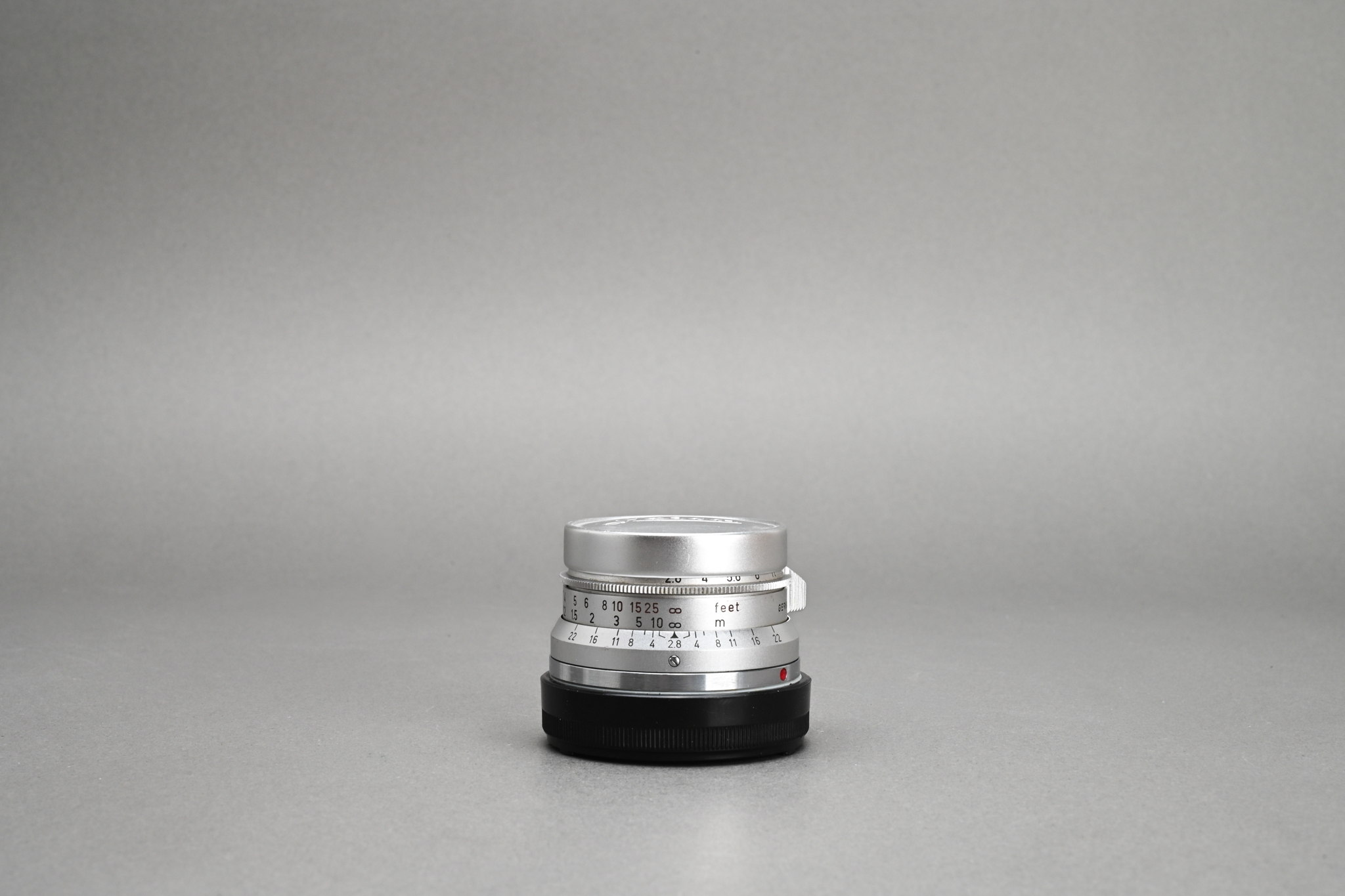 Picture of Leica Summaron-M 35mm f/2.8 modified to M2 non-google