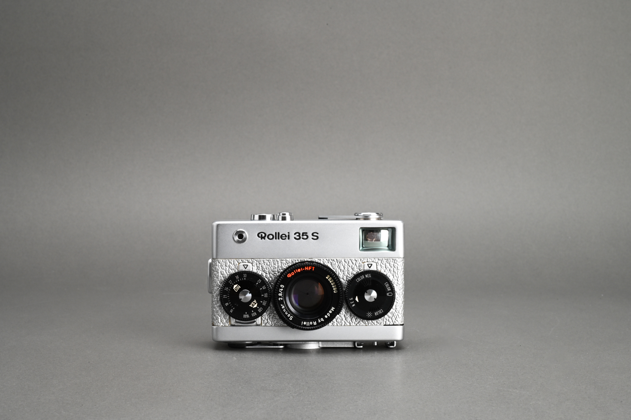 Picture of Rollei 35 S Silver Chrome Anniversary Limited Model with Silver Chrome Leather