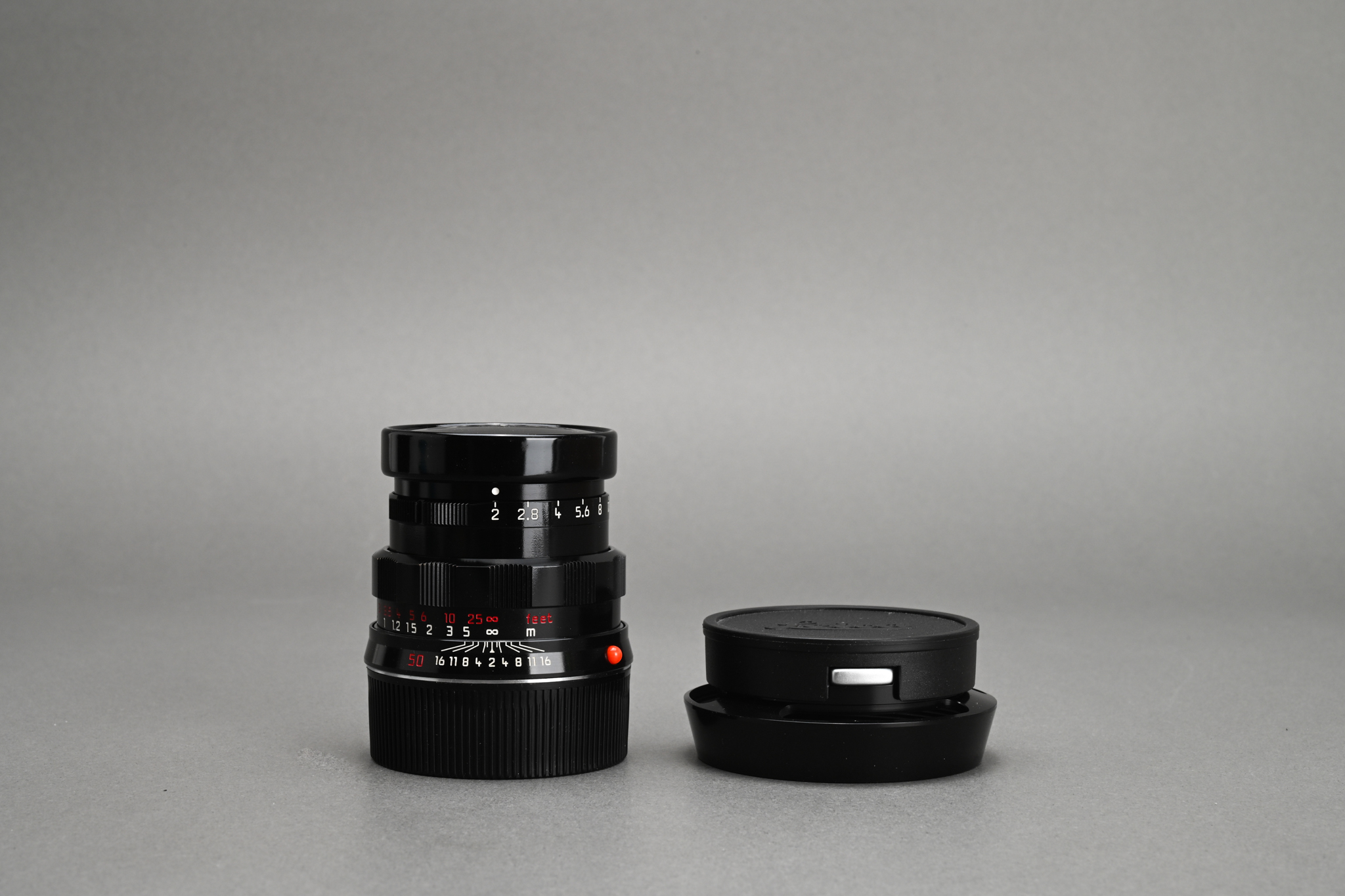 Picture of Leica Summicron-M 50mm f/2 MP Classic Black Paint