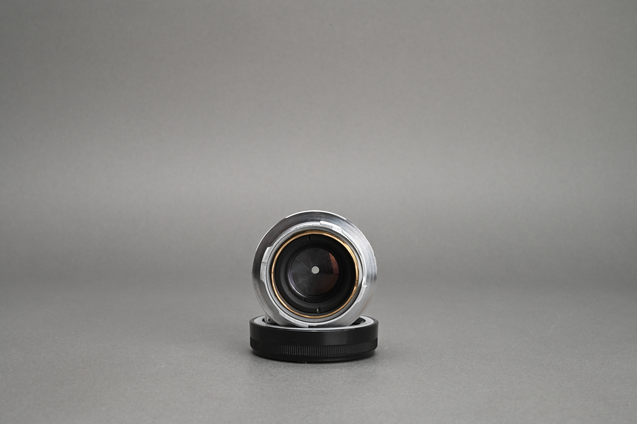 Picture of Leica Summicron-M 50mm f/2 Rigid Ver.2 Silver Chrome