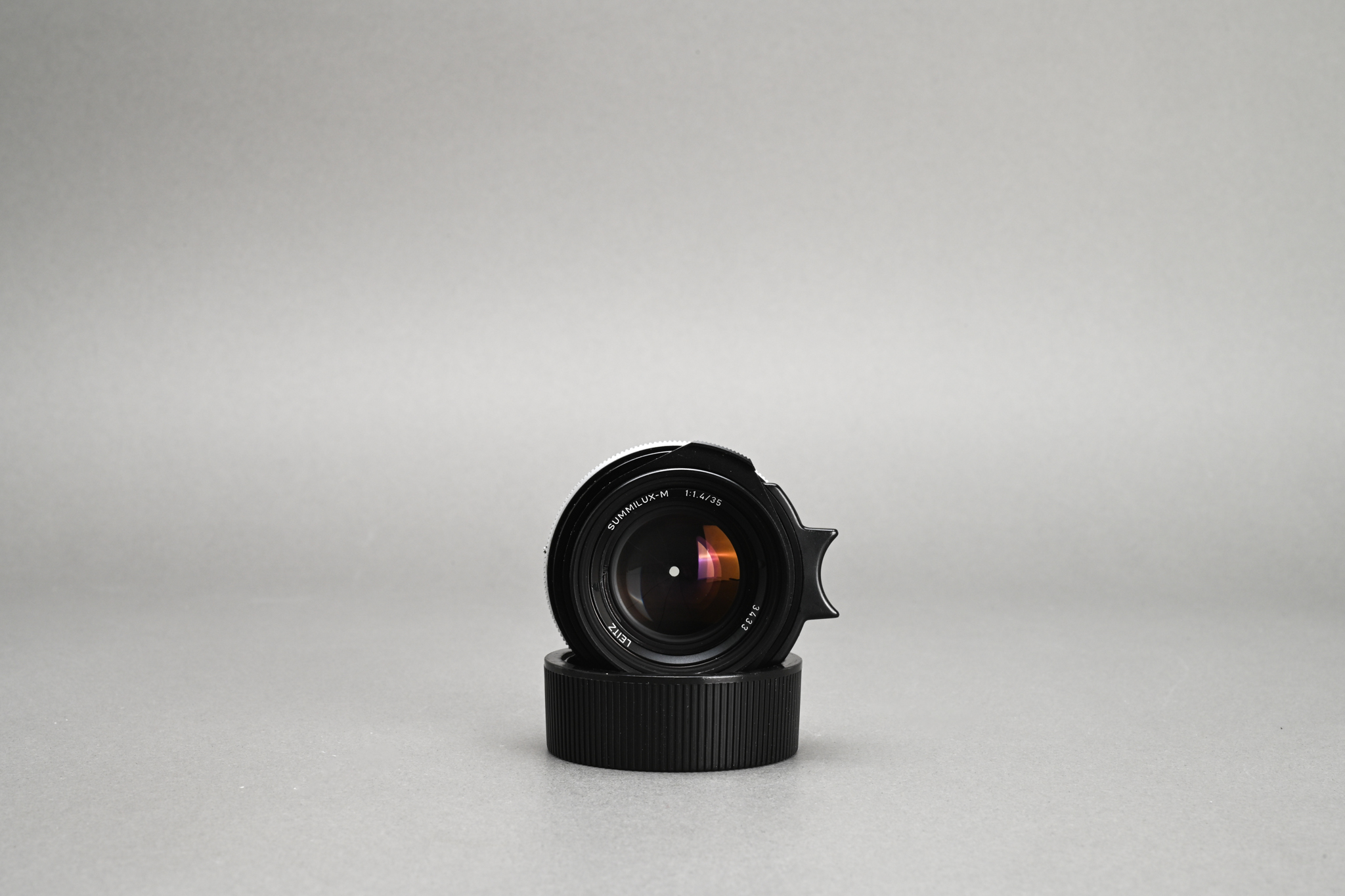 Picture of Leica Summilux-M 35mm f/1.4 Ver.2 Black Germany