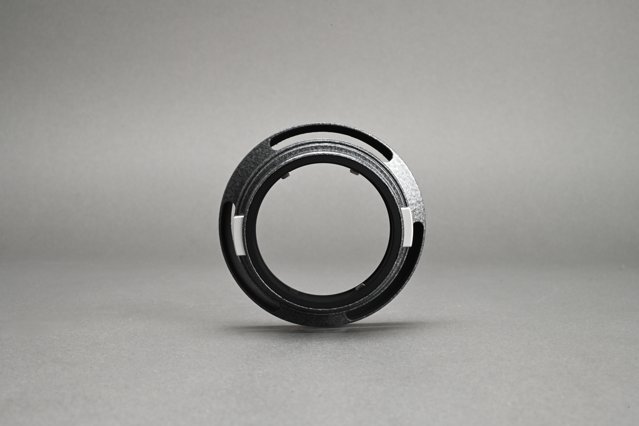 Picture of Leica Grey Hammertone Hood