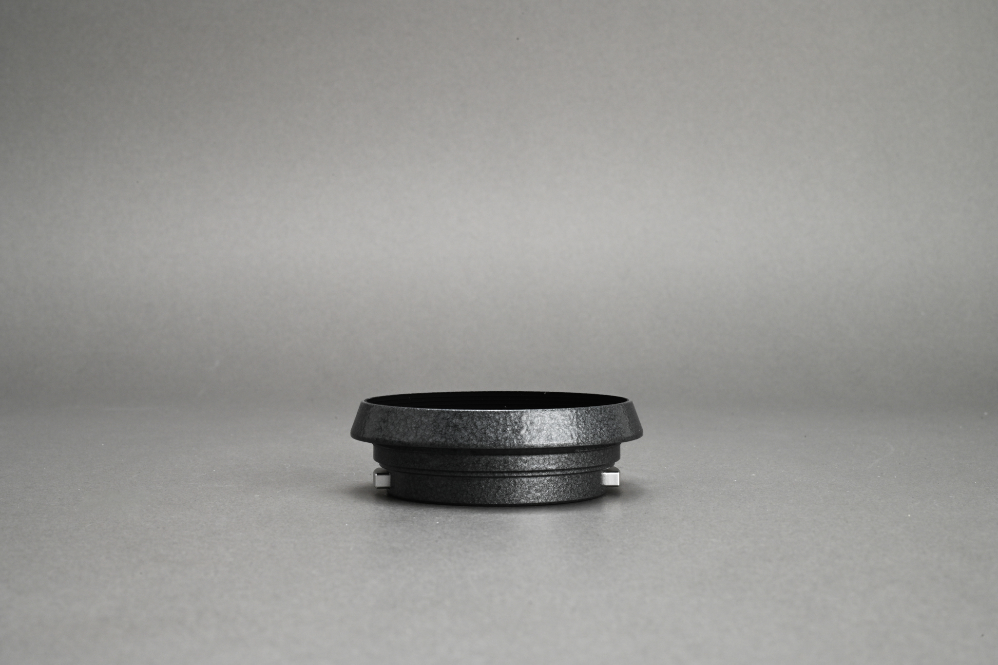 Picture of Leica Grey Hammertone Hood