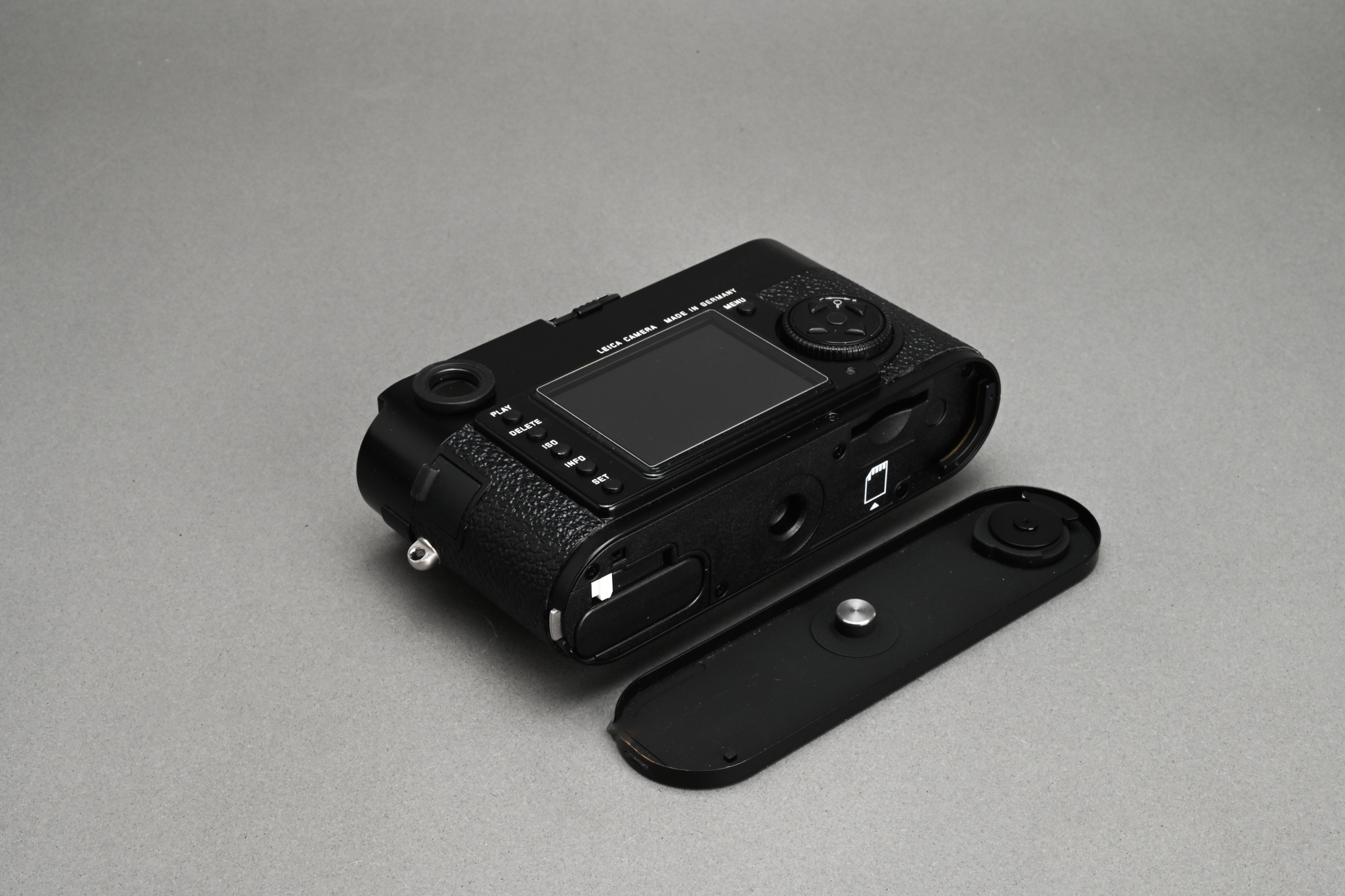 Picture of Leica M9 Black Paint