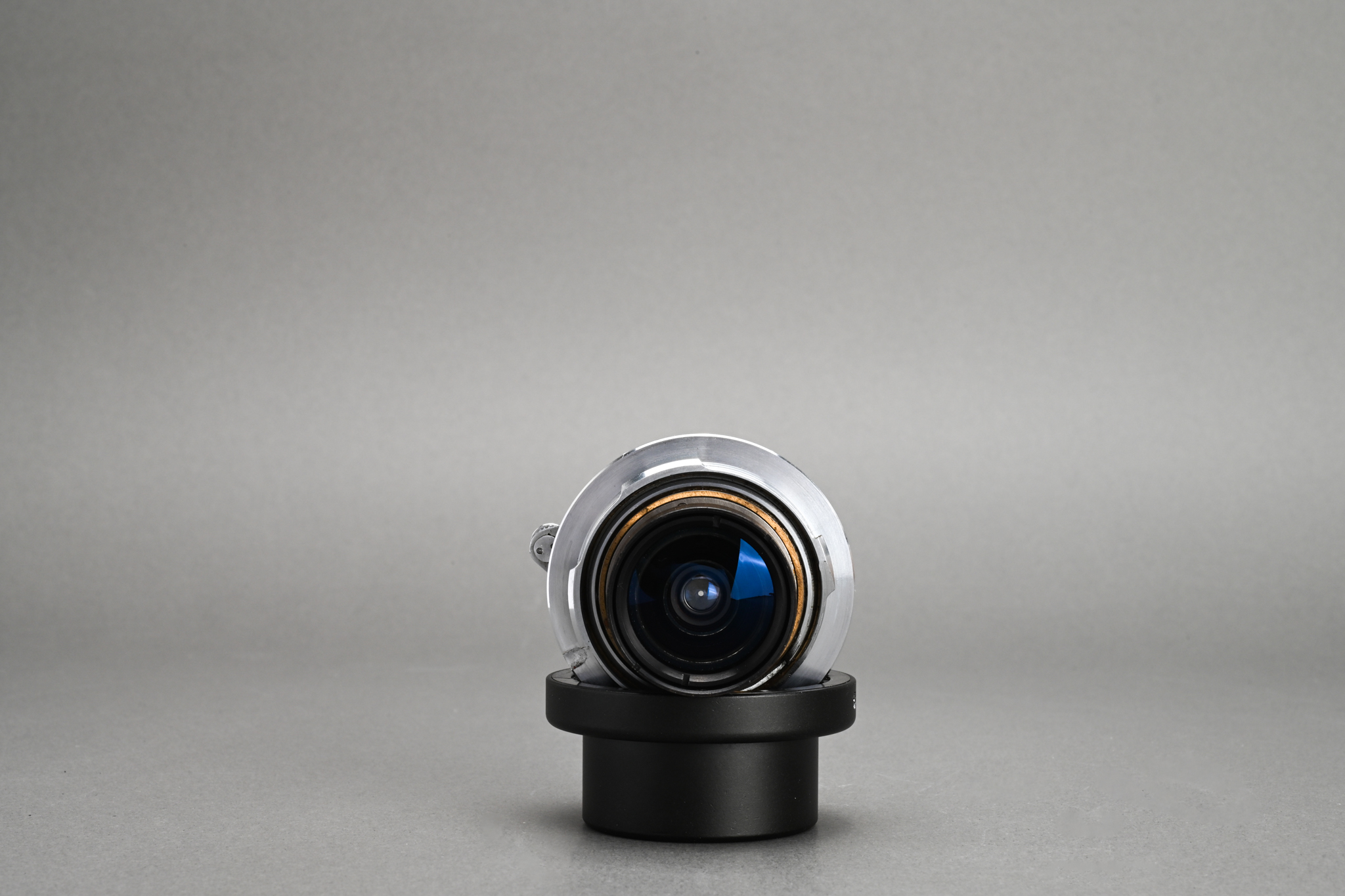 Picture of Leica Super-Angulon-M 21mm f/4 Ver.1 Silver Chrome