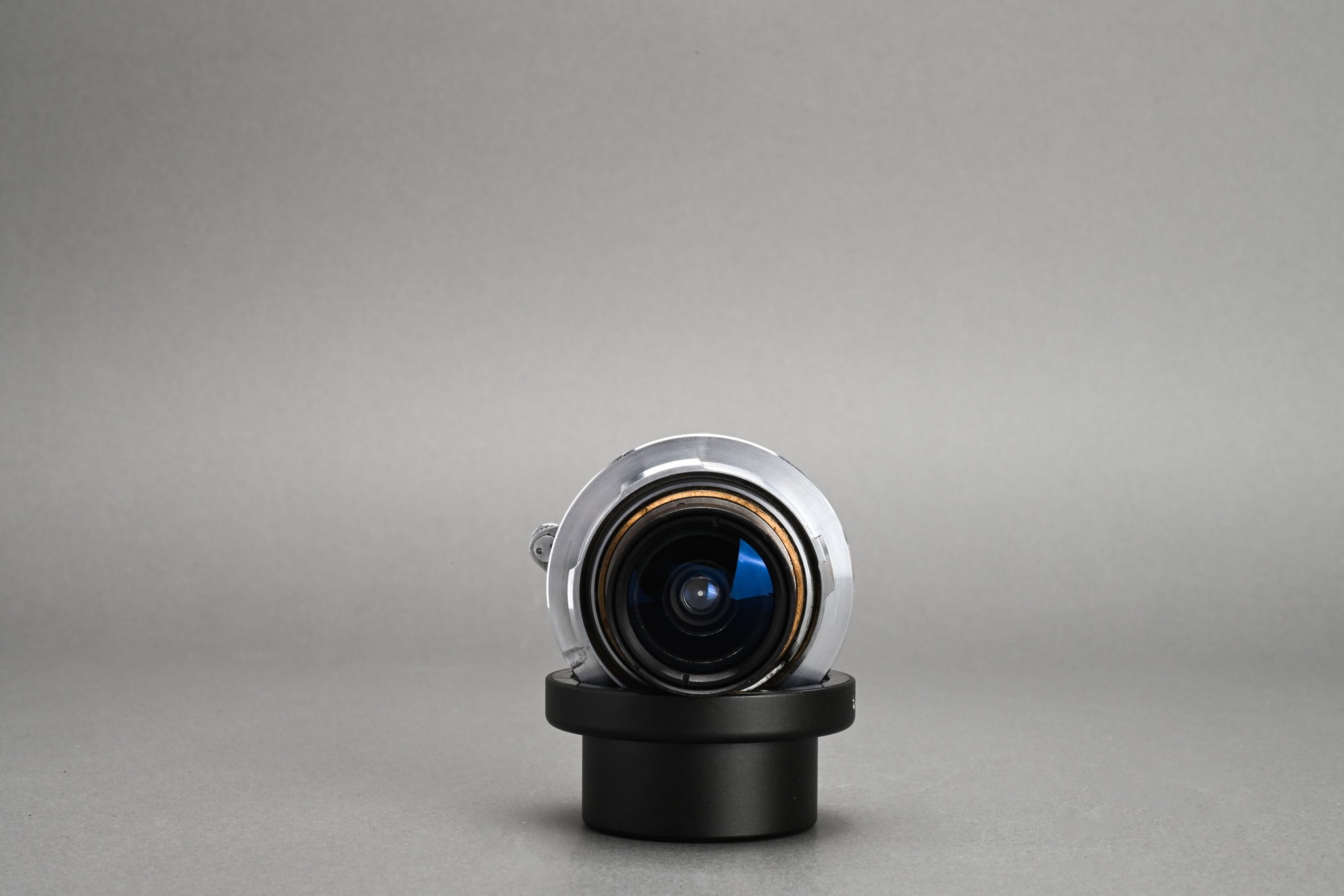 Picture of Leica Super-Angulon-M 21mm f/4 Ver.1 Silver Chrome