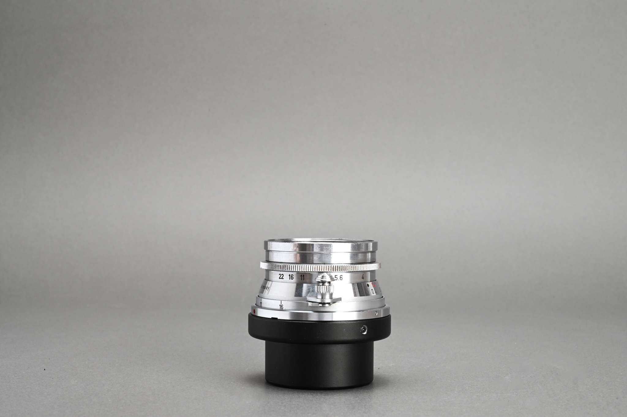 Picture of Leica Super-Angulon-M 21mm f/4 Ver.1 Silver Chrome