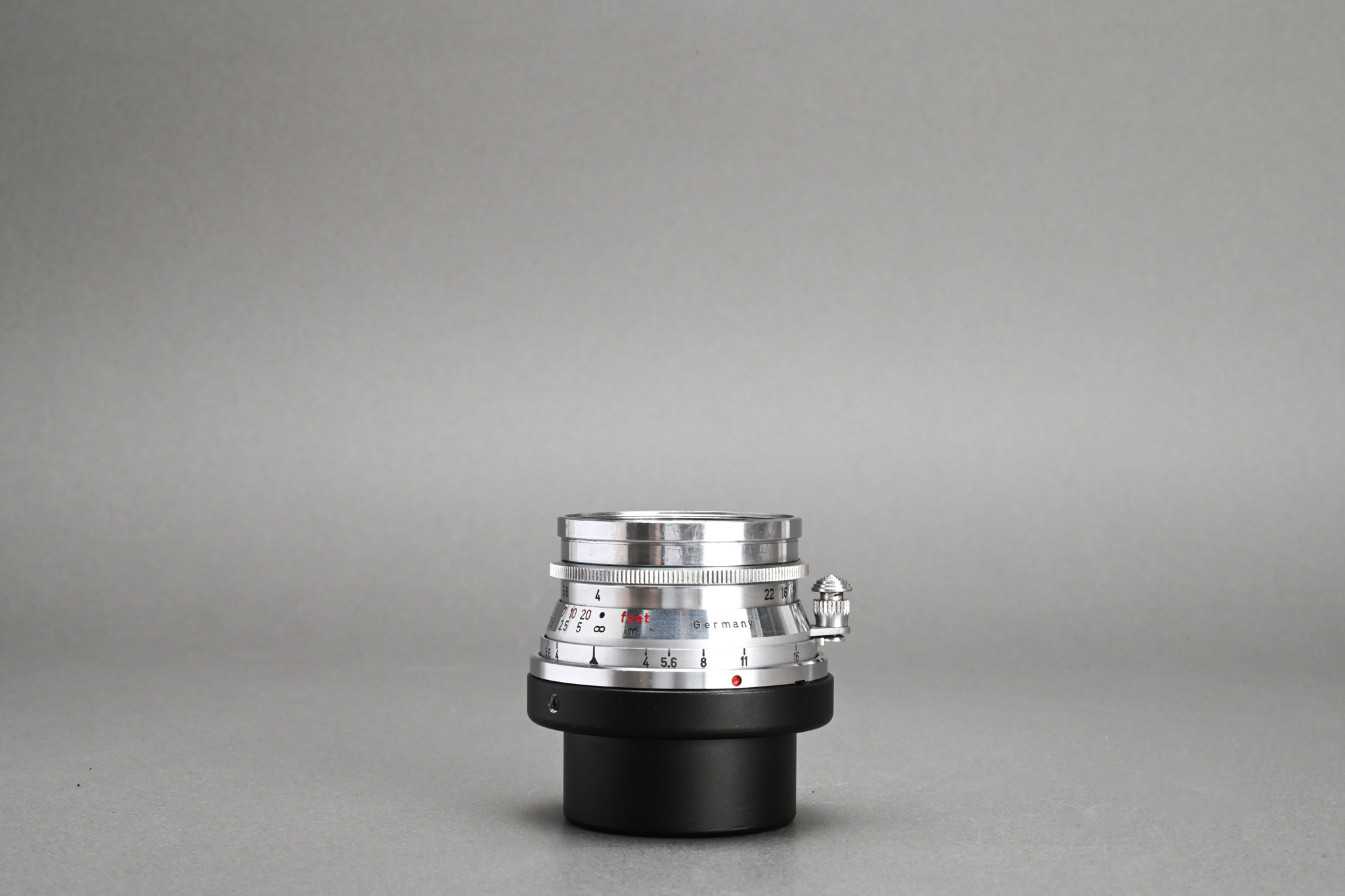 Picture of Leica Super-Angulon-M 21mm f/4 Ver.1 Silver Chrome