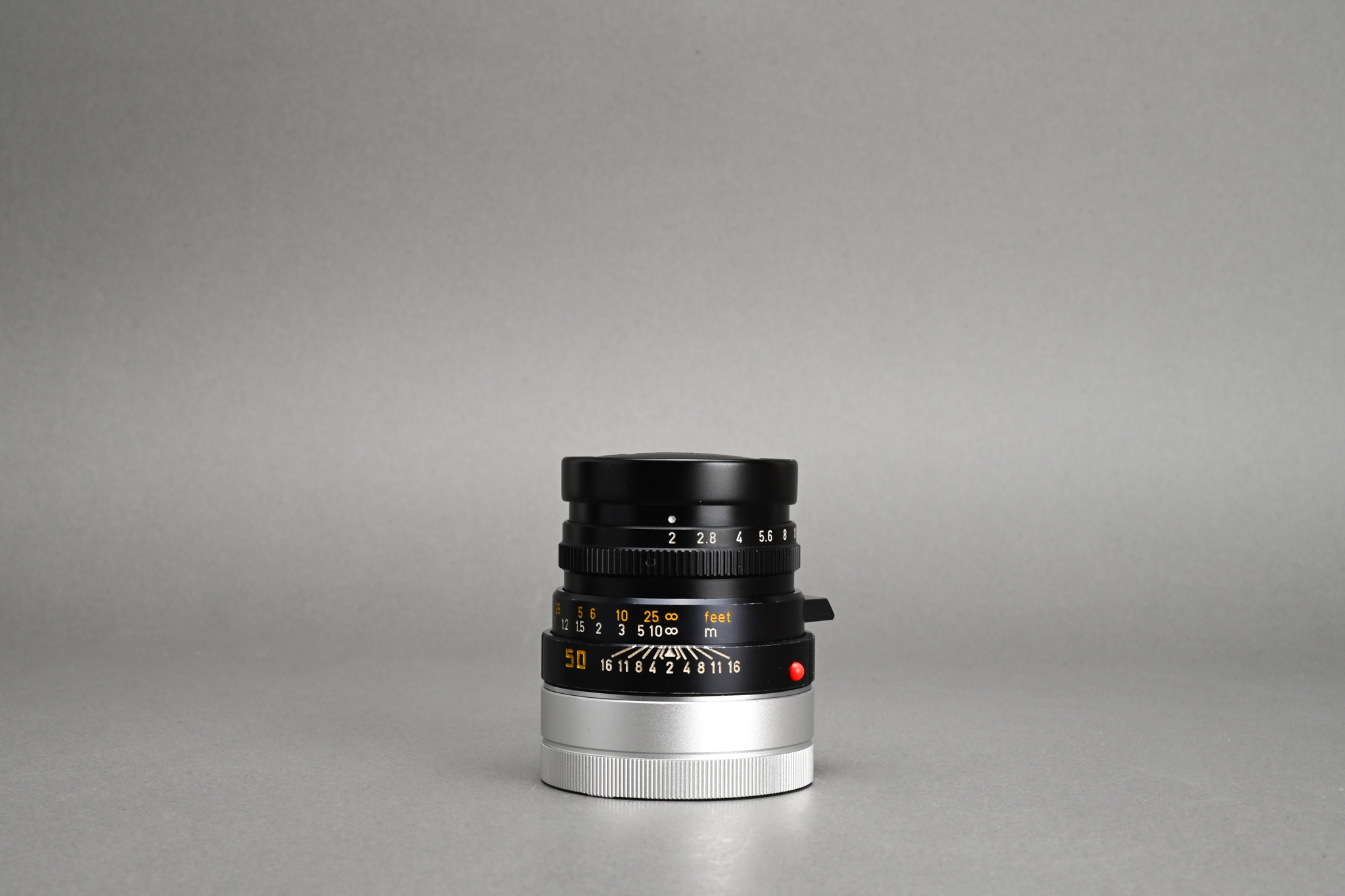 Picture of Leica Summicron-M 50mm f/2 Ver.4 Tiger Claw