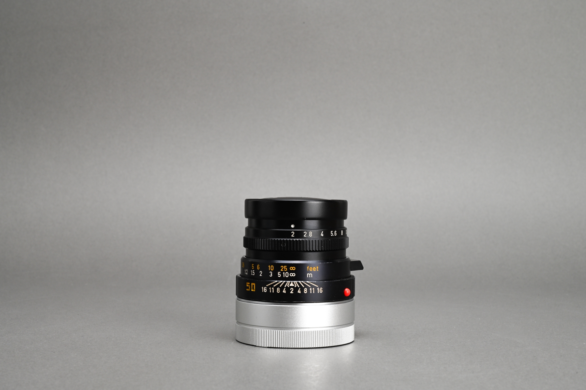 Picture of Leica Summicron-M 50mm f/2 Ver.4 Tiger Claw