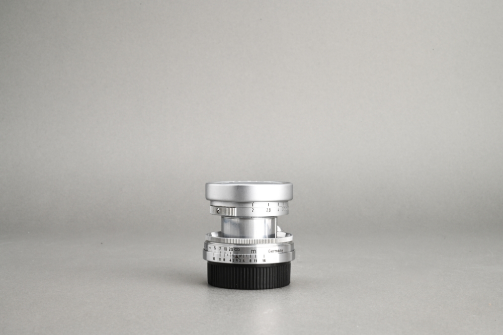 Picture of Leica Summicron 50mm f/2 LTM Screw Radioactive