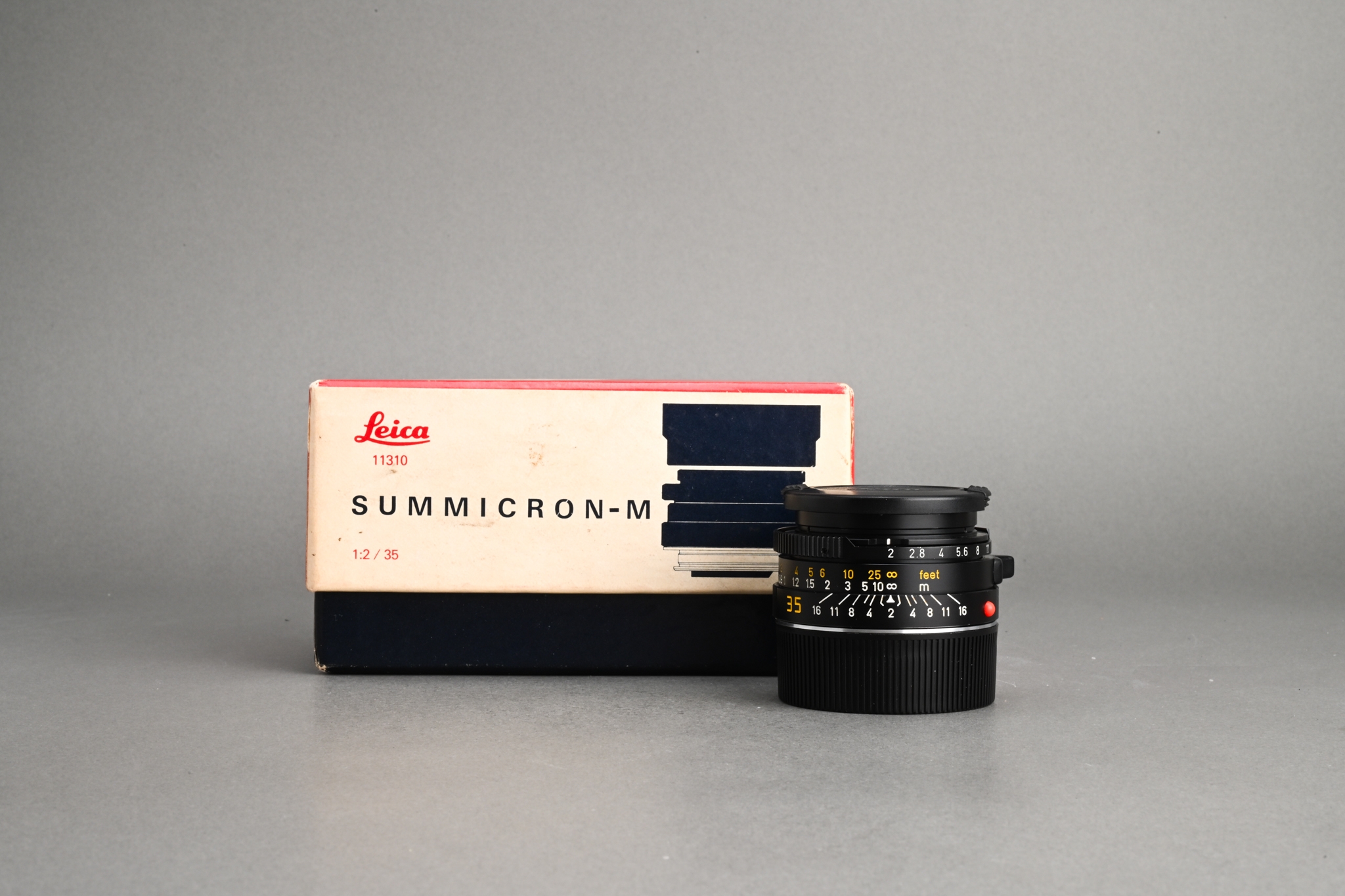 Picture of Leica Summicron-M 35mm f/2 Ver.4 Black King of Bokeh (KOB) 7-element Canada