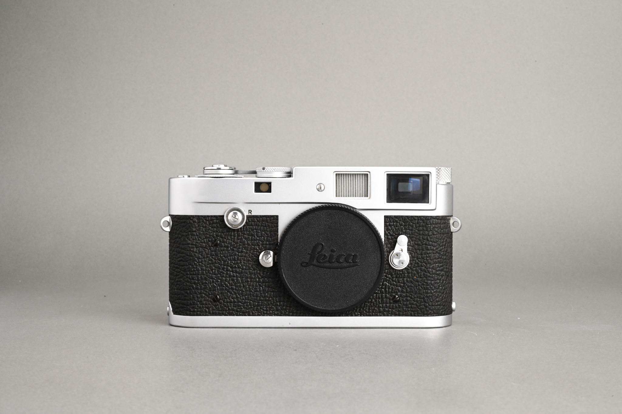 Picture of Leica M2 Button Silver