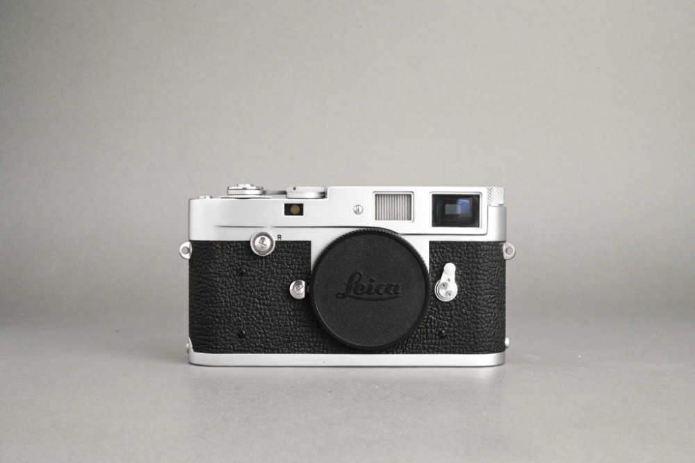 Picture of Leica M2 Button Silver