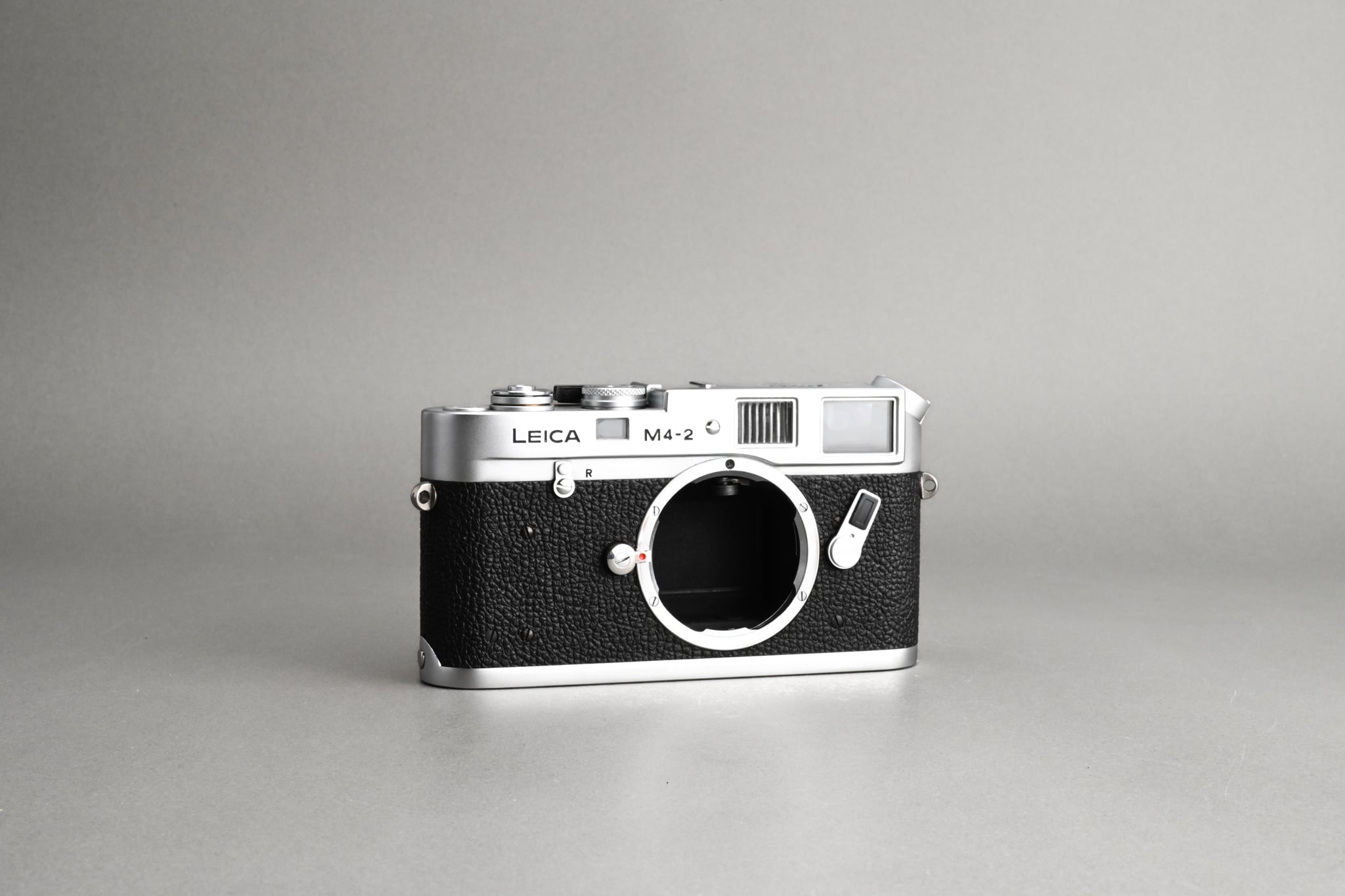 Picture of Leica M4-2 Silver Chrome