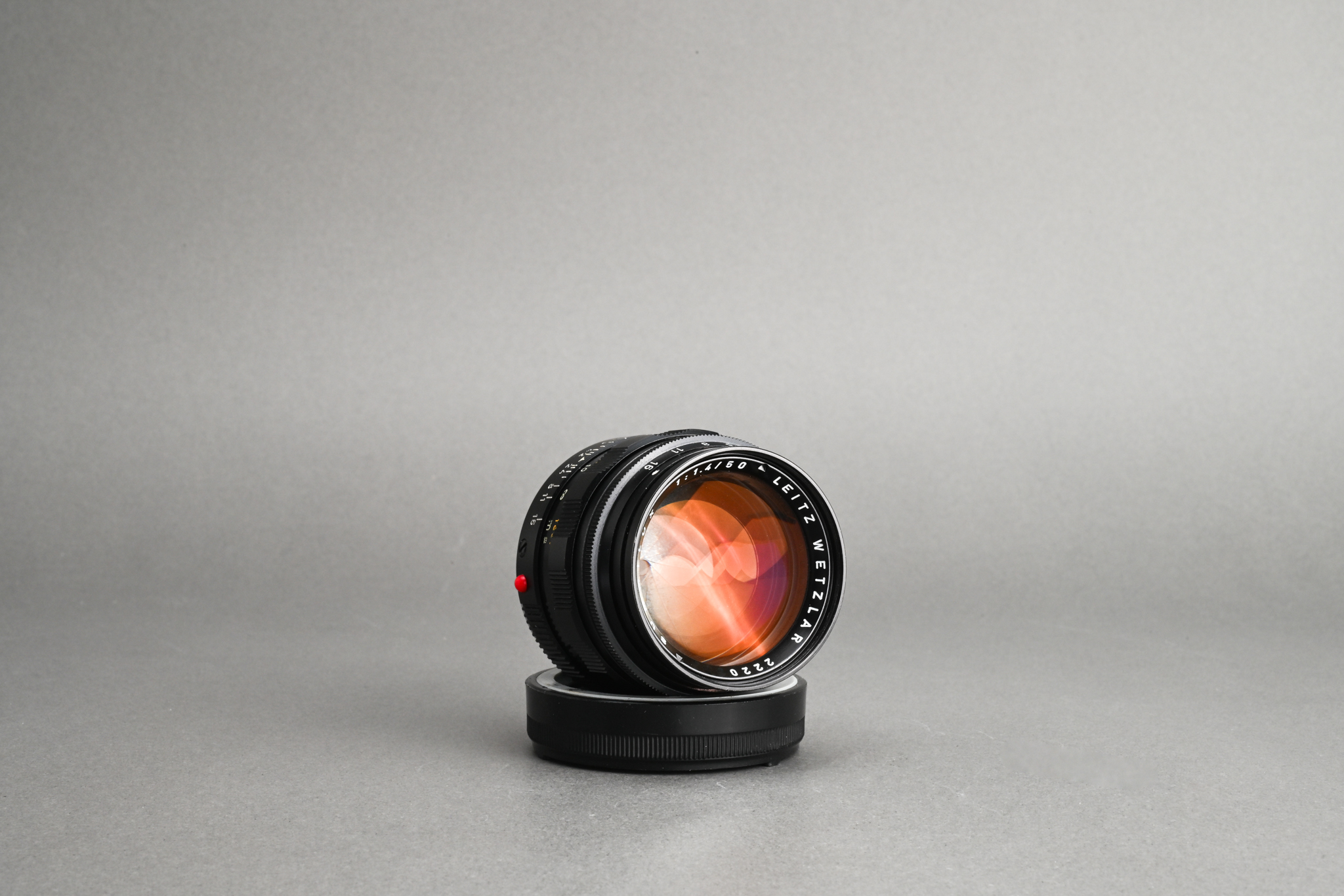 Picture of Leica Summilux-M 50mm f/1.4 Ver.2 Transition Black Paint